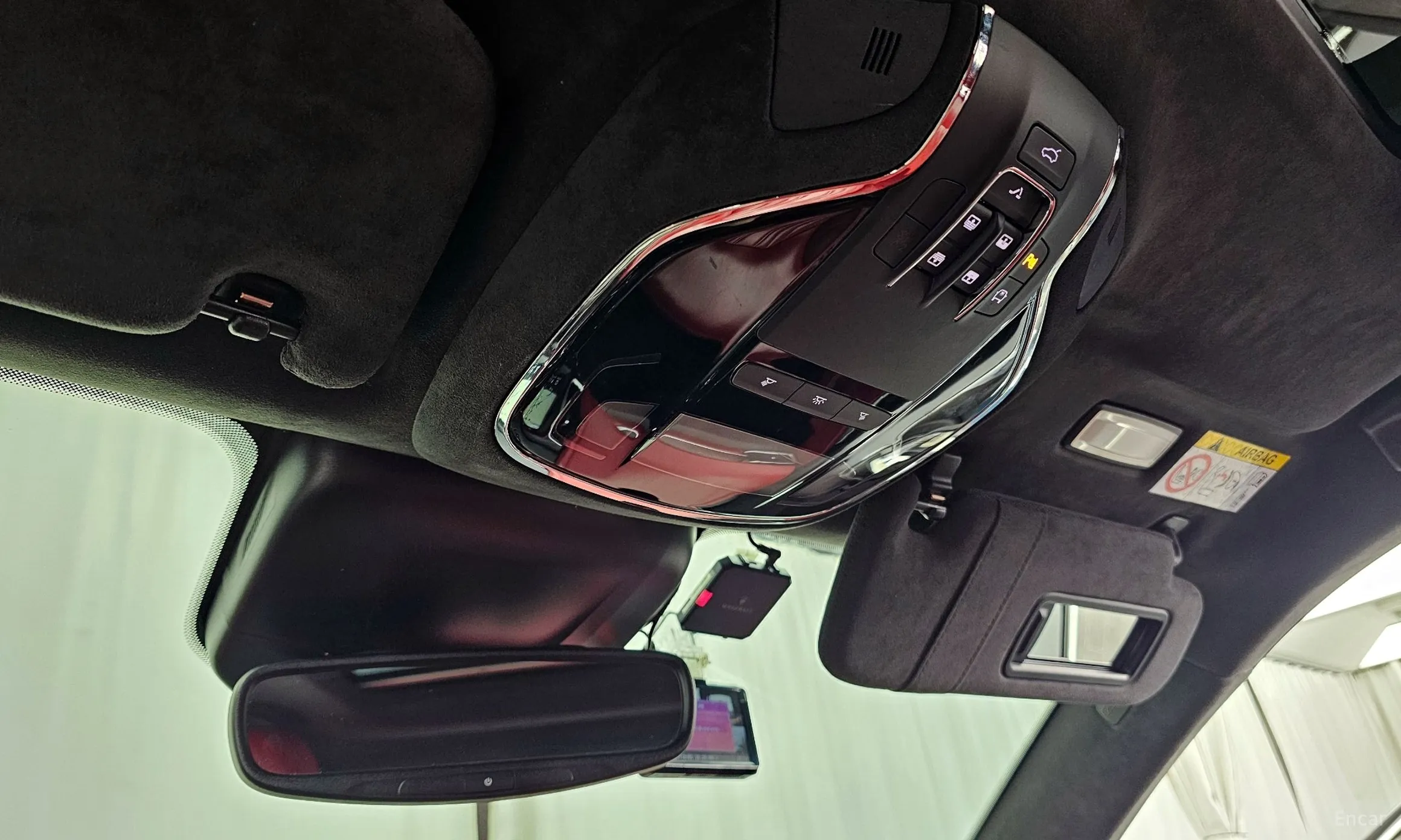 Maserati Levante превью 16