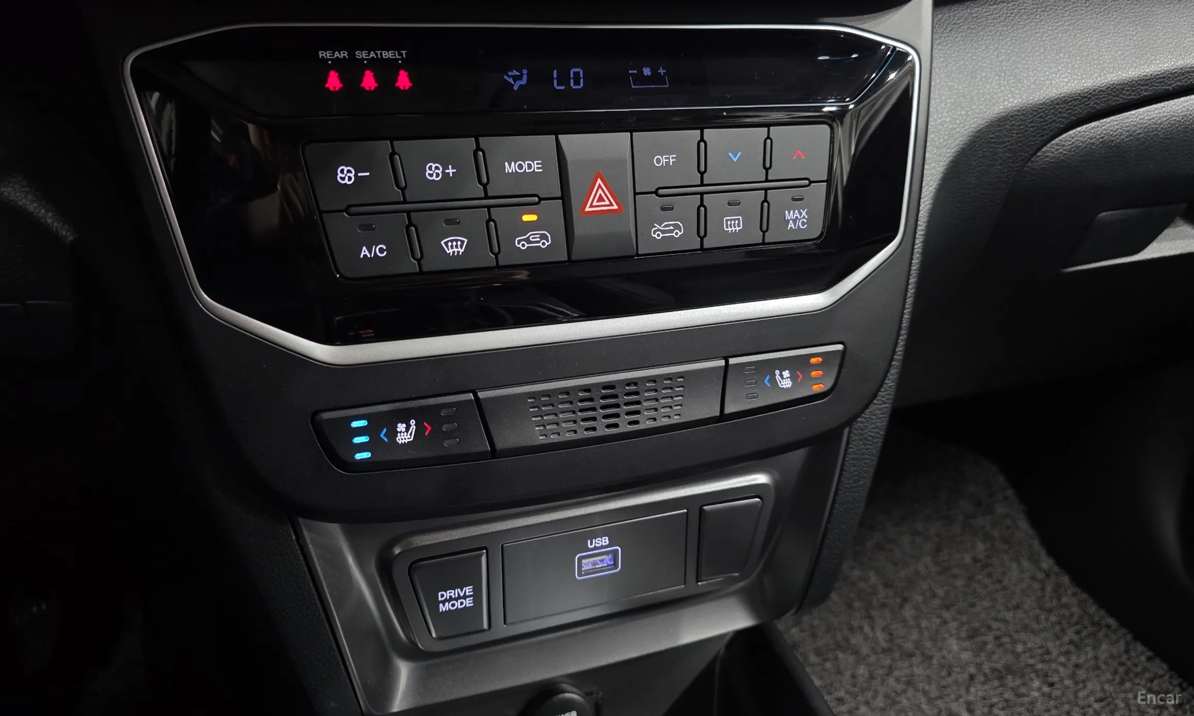 KG Mobility (SsangYong) Tivoli превью 15
