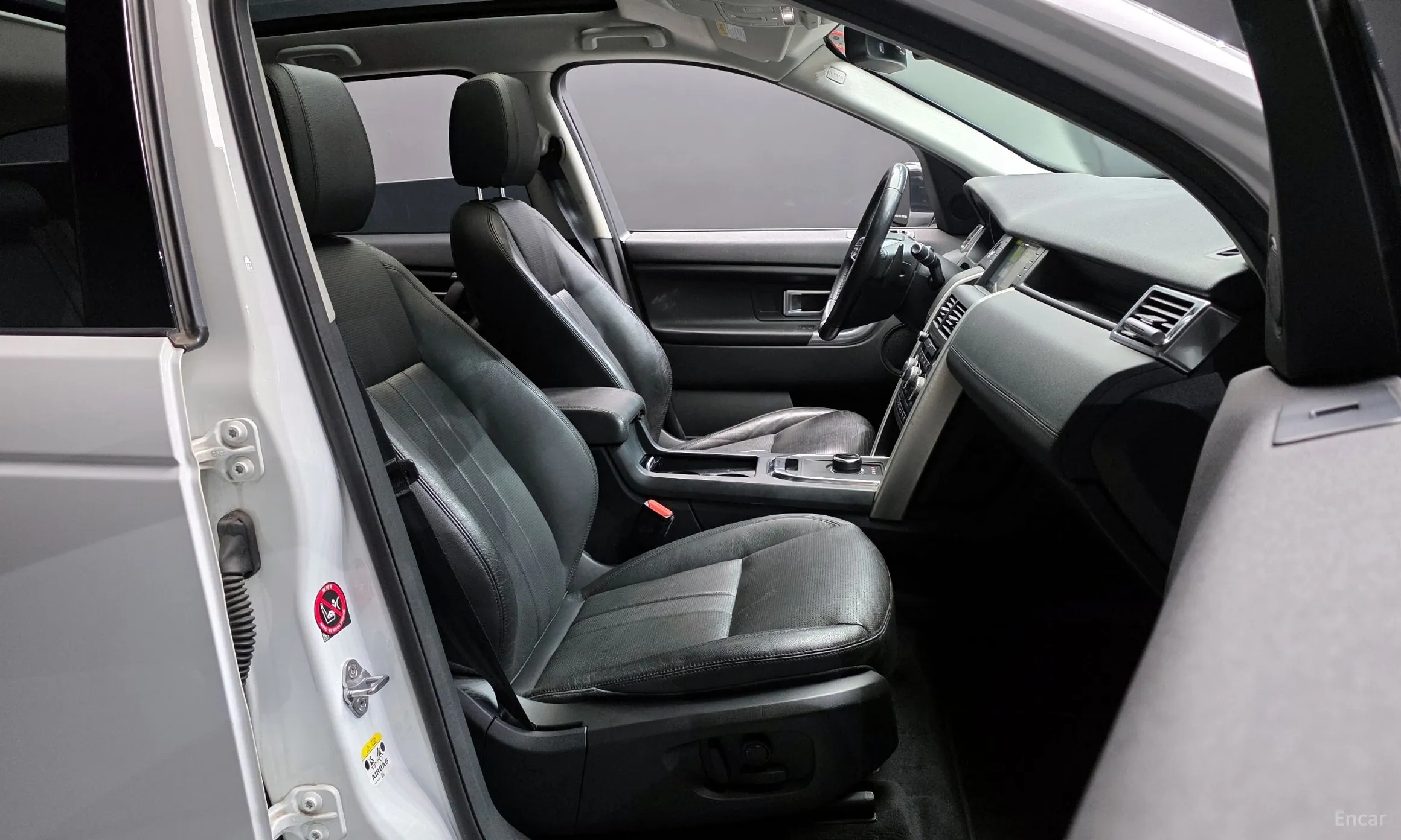 Land Rover Discovery Sports превью 10