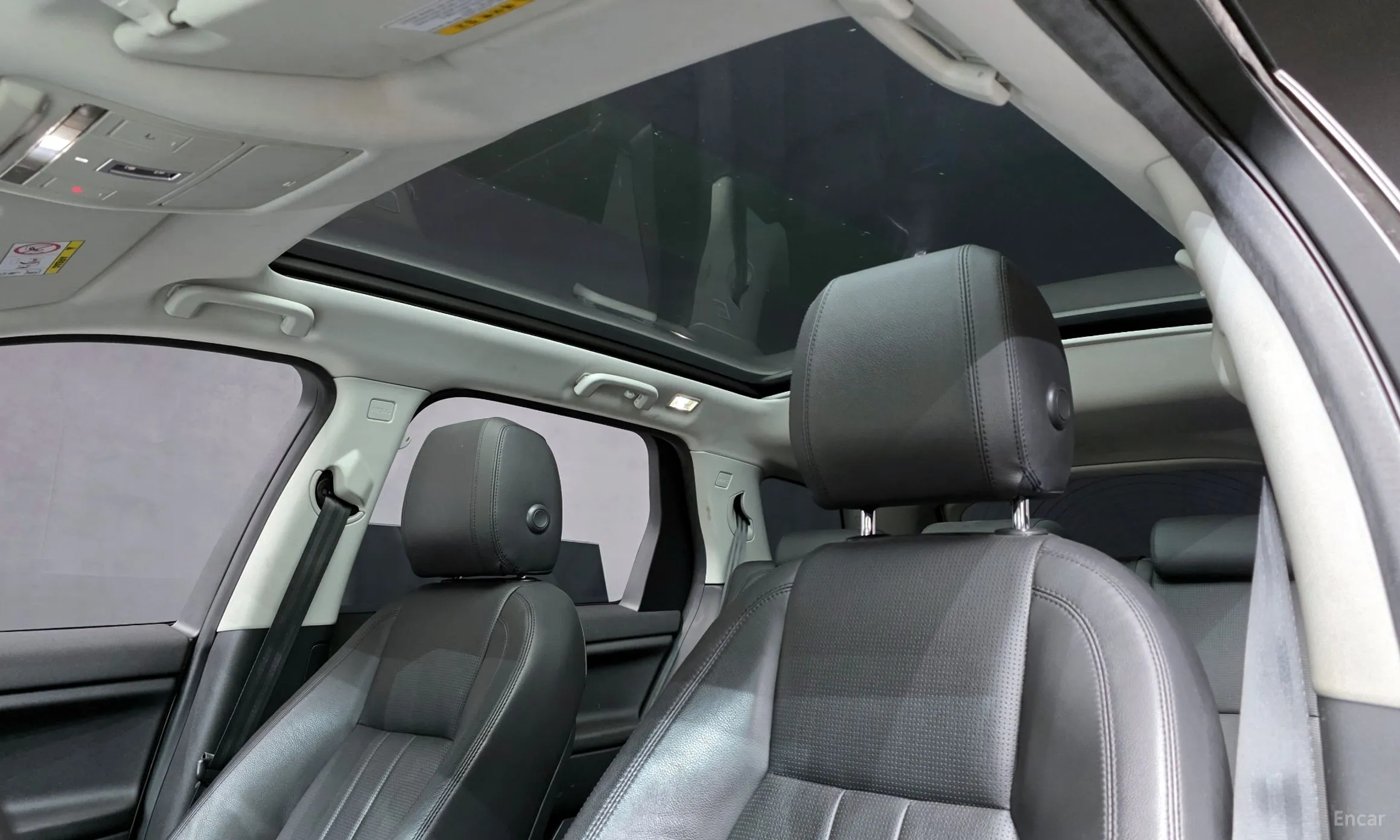 Land Rover Discovery Sports превью 19