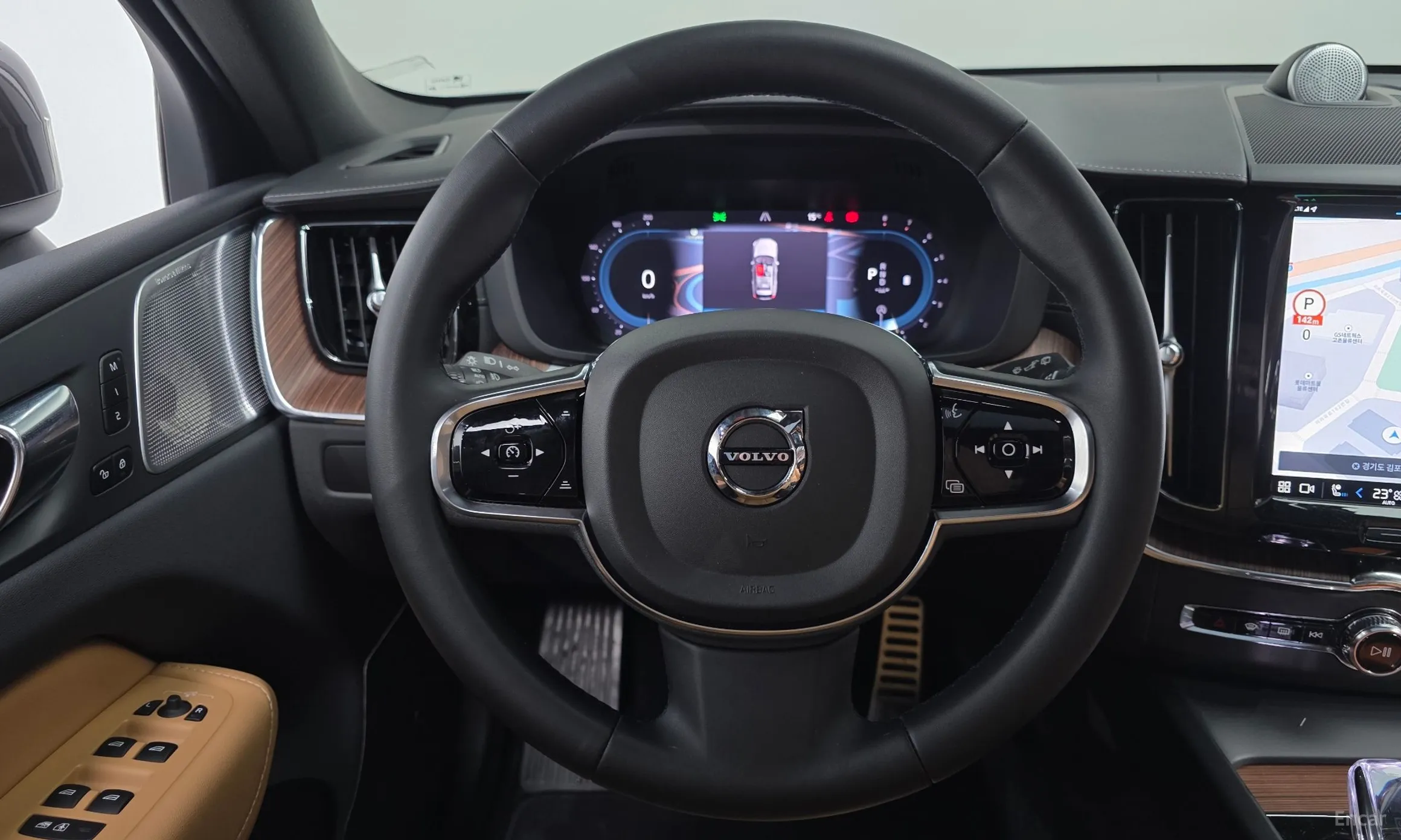 Volvo XC60 Gen 2 превью 13