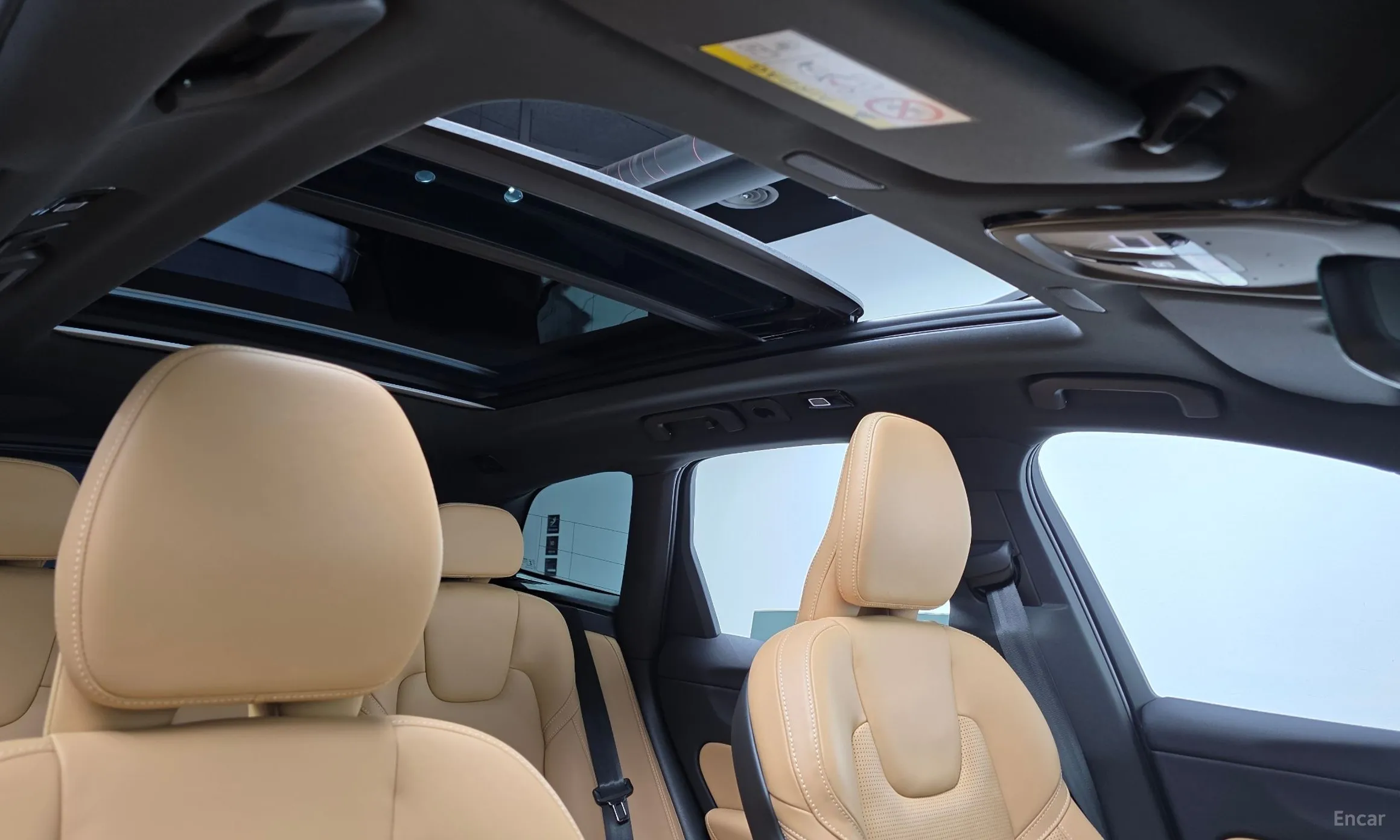 Volvo XC60 Gen 2 превью 17