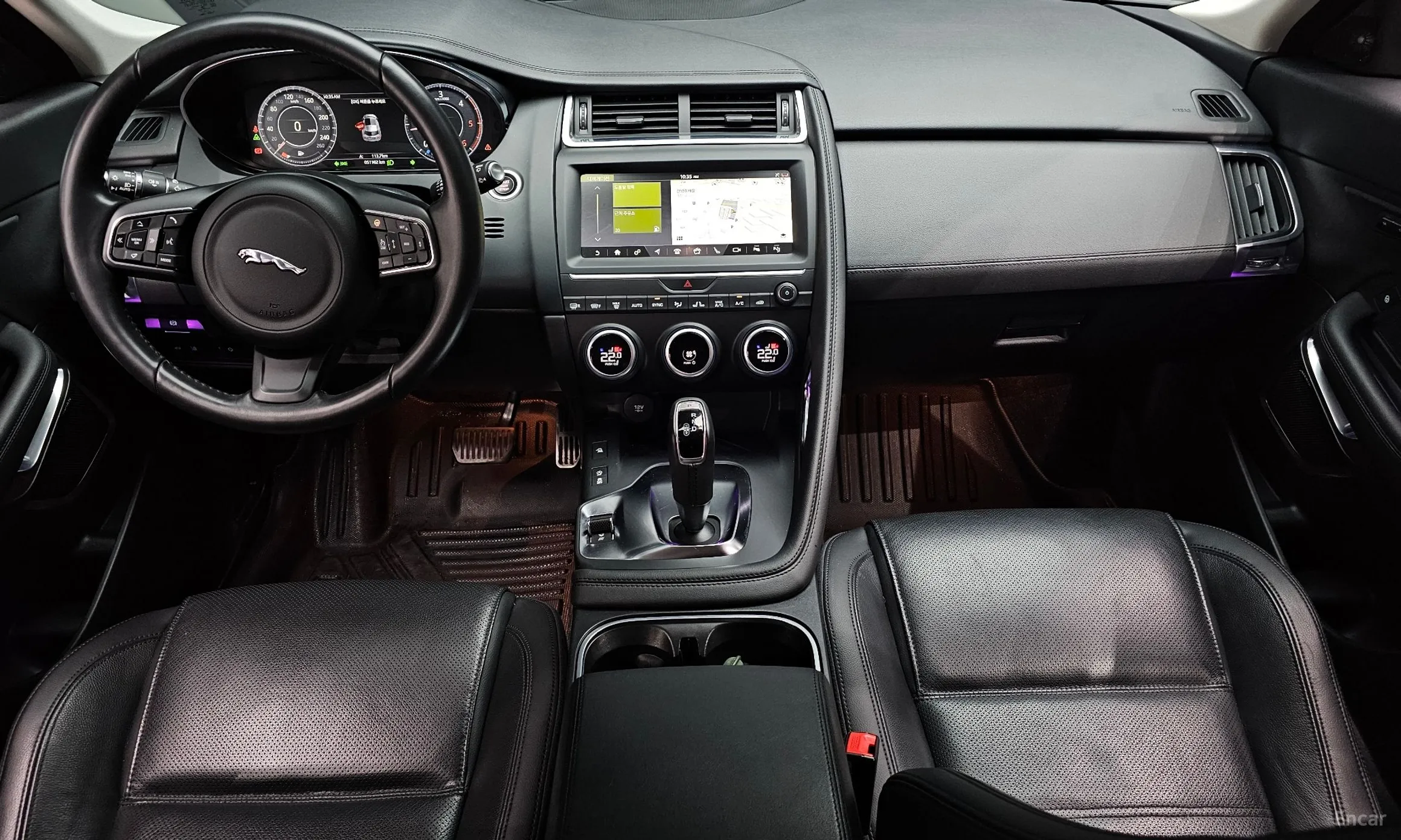 Jaguar E-PACE превью 7