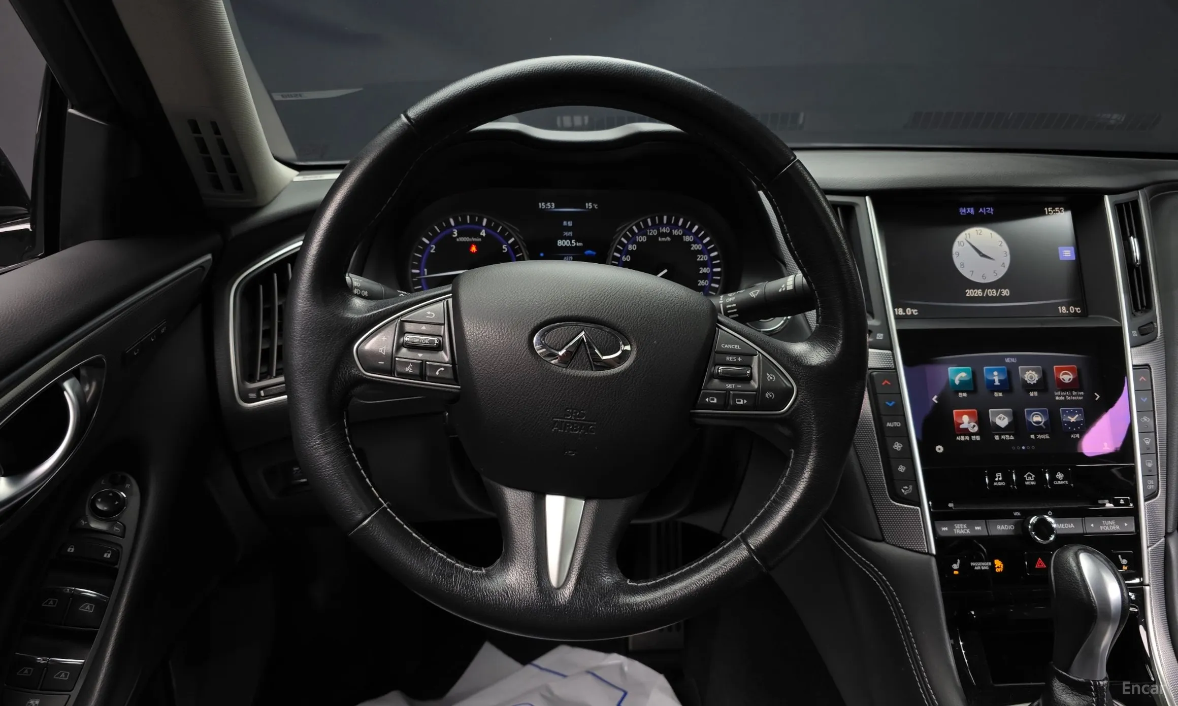 Infiniti Q50 превью 13