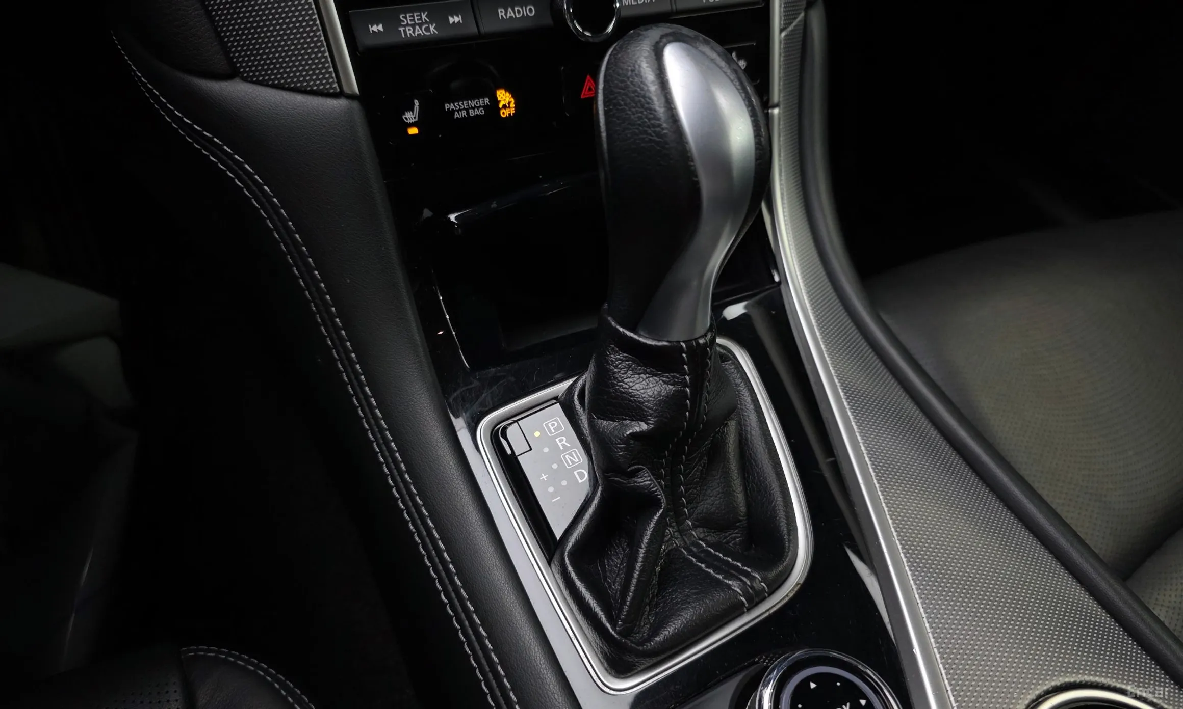 Infiniti Q50 превью 9