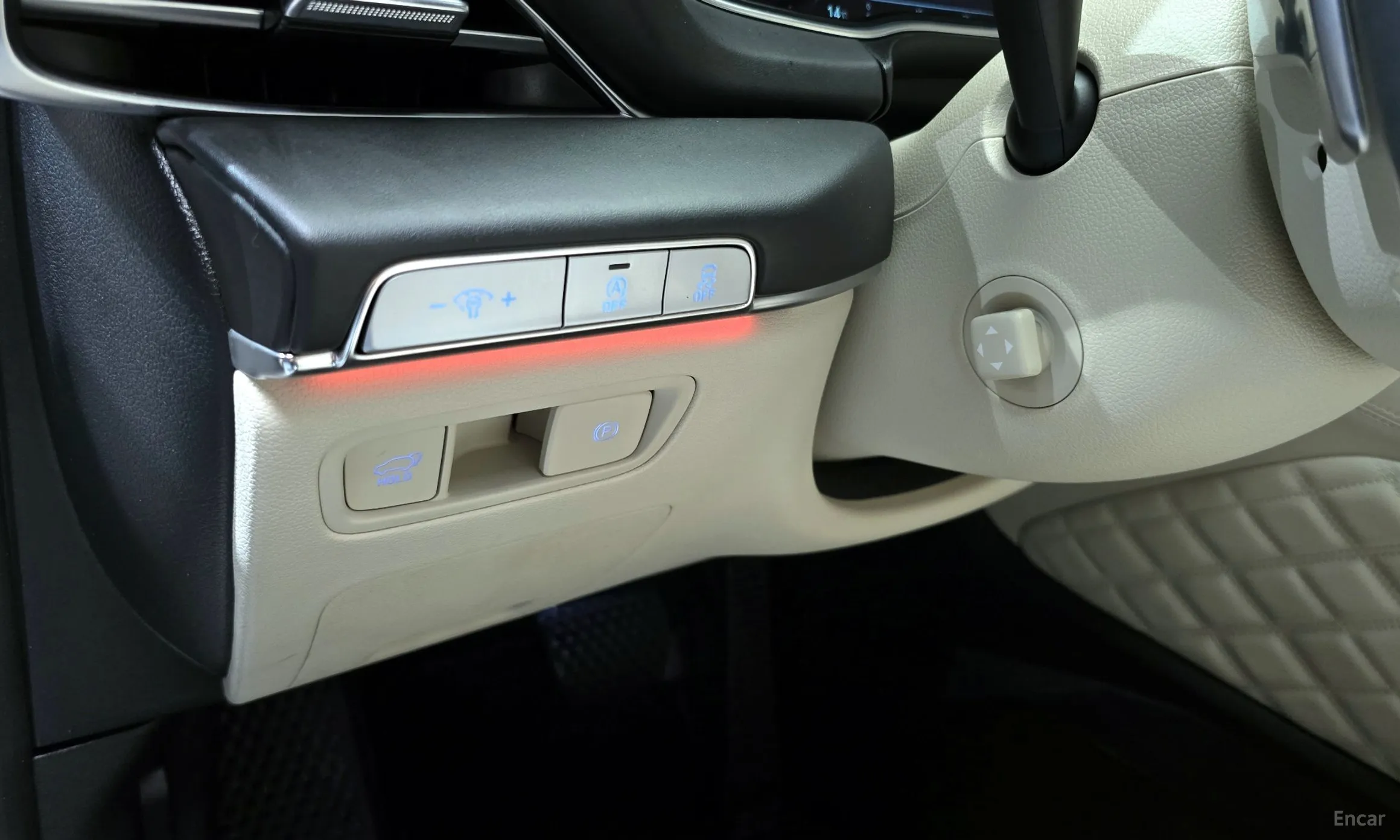 Genesis GV80 превью 15