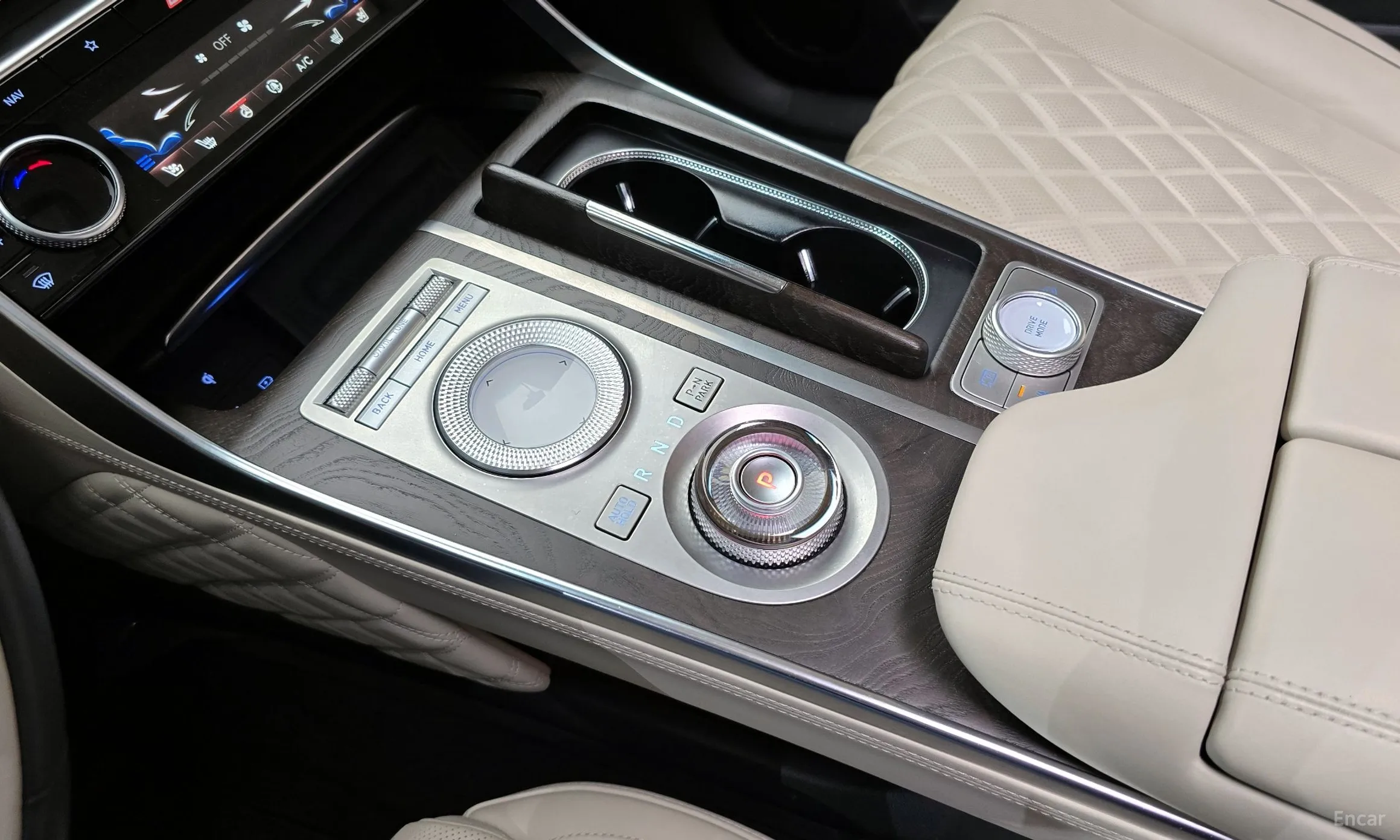 Genesis GV80 превью 9