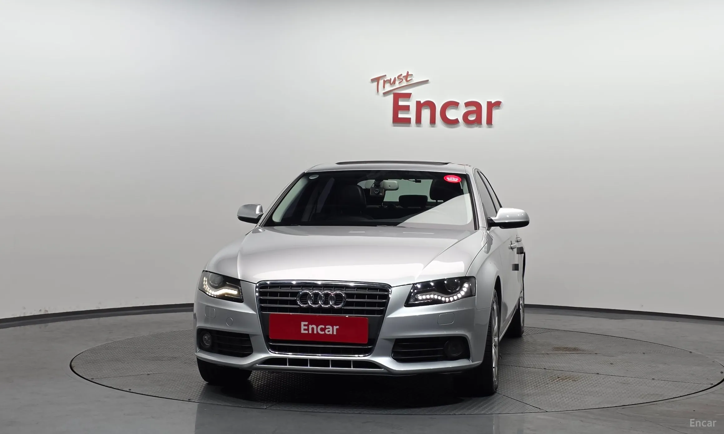 Audi New A4 превью 3