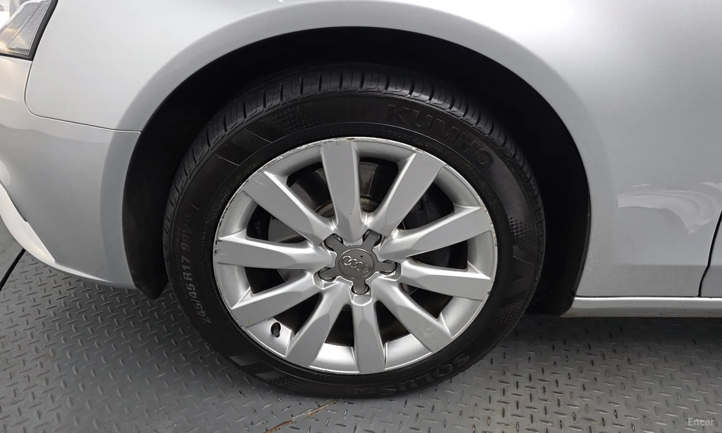 Audi New A4 превью 5