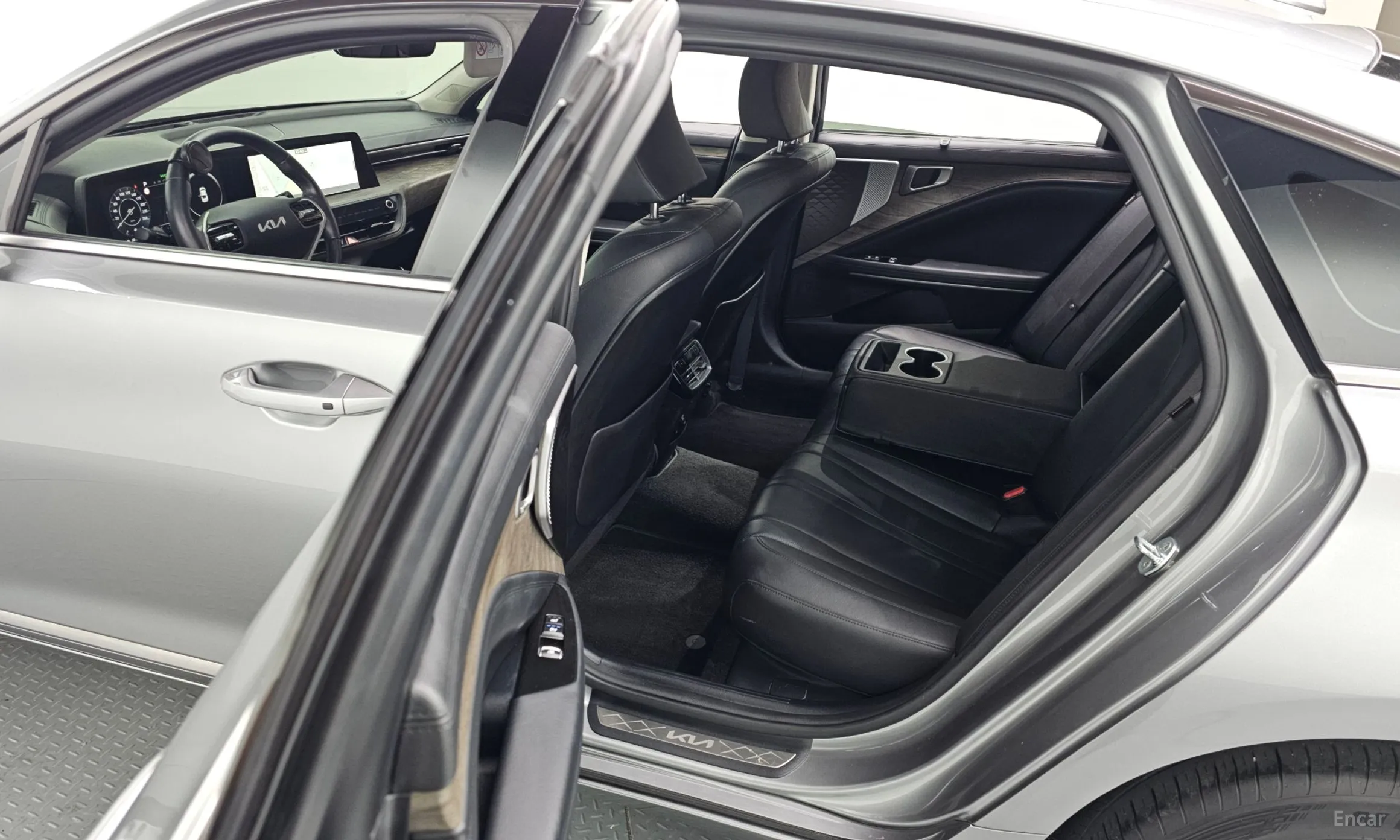 Kia K8 превью 13
