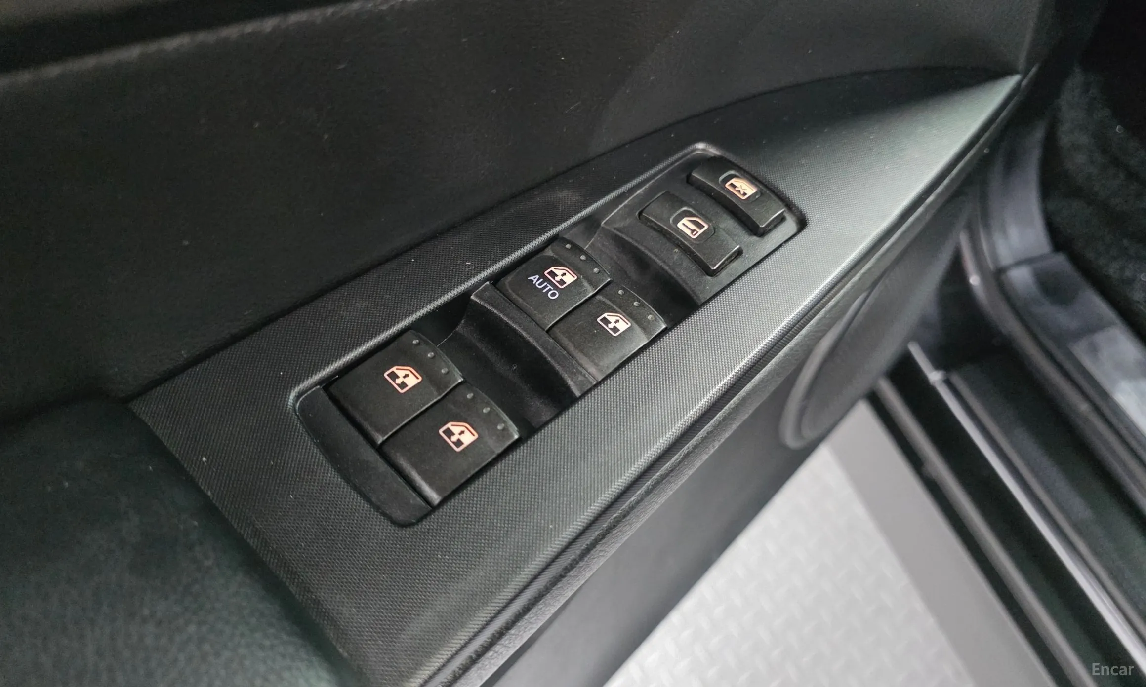KG Mobility (SsangYong) Korando Sports превью 12