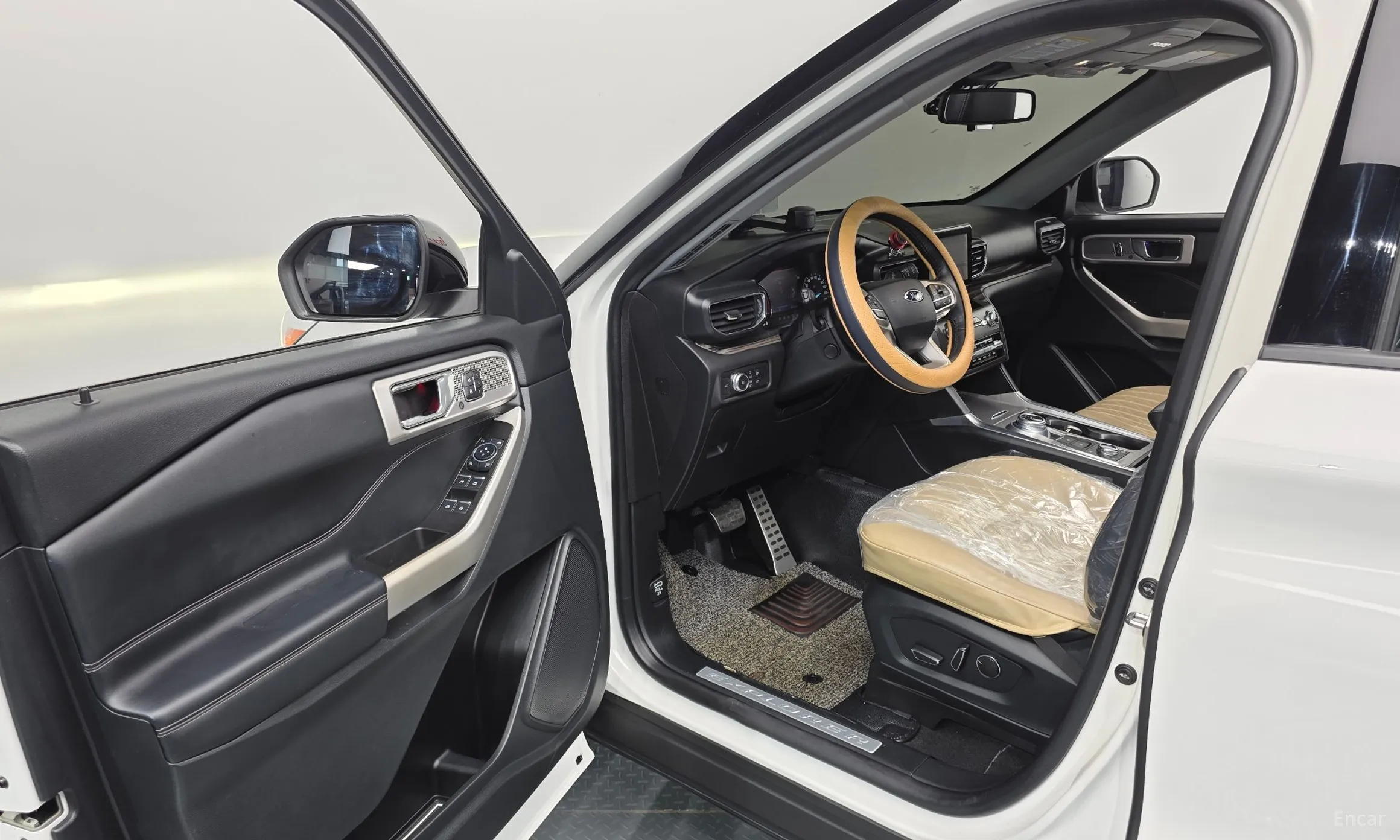 Ford Explorer 6th Generation превью 11