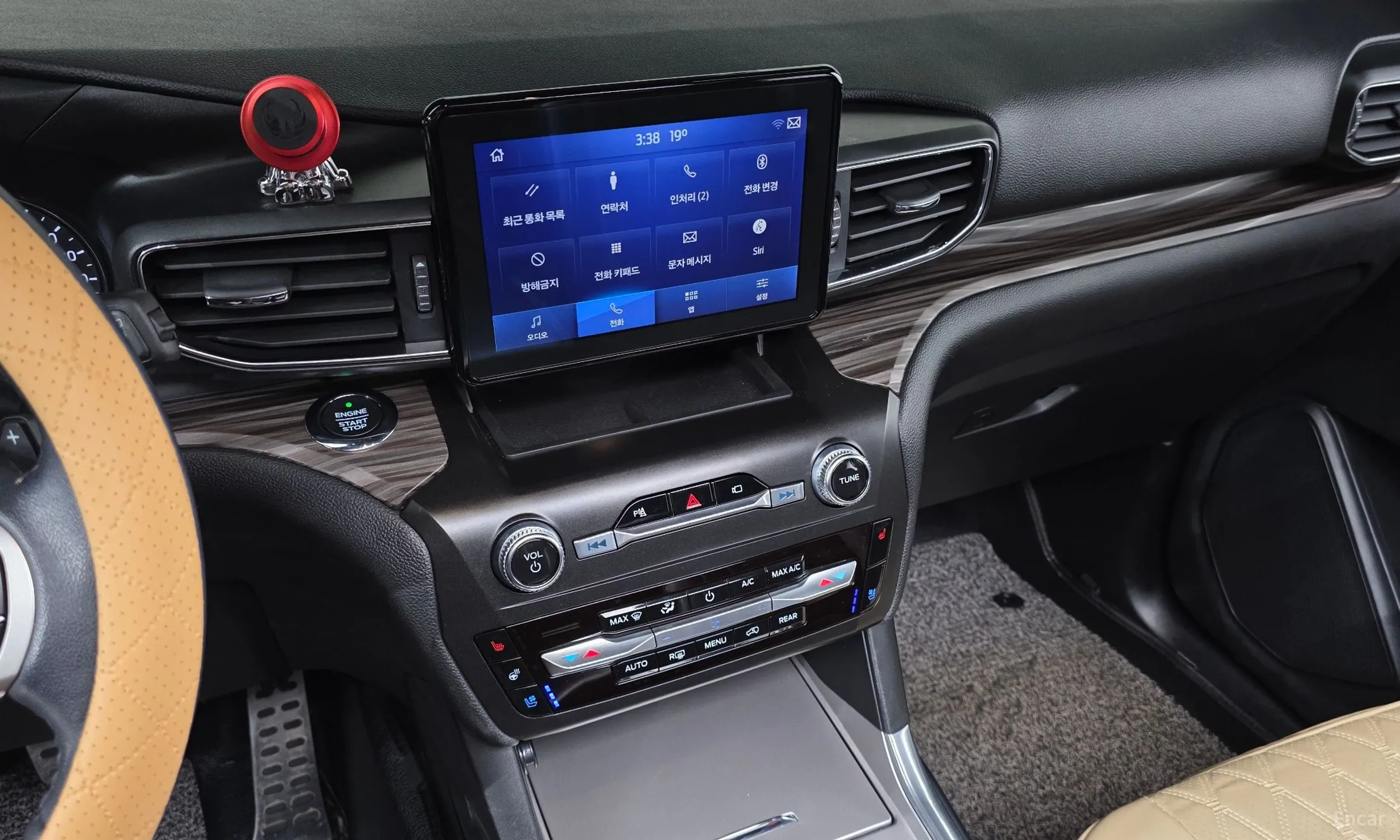Ford Explorer 6th Generation превью 14