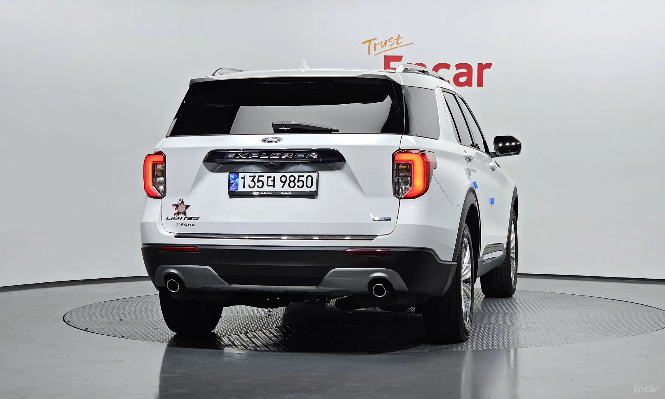 Ford Explorer 6th Generation превью 4