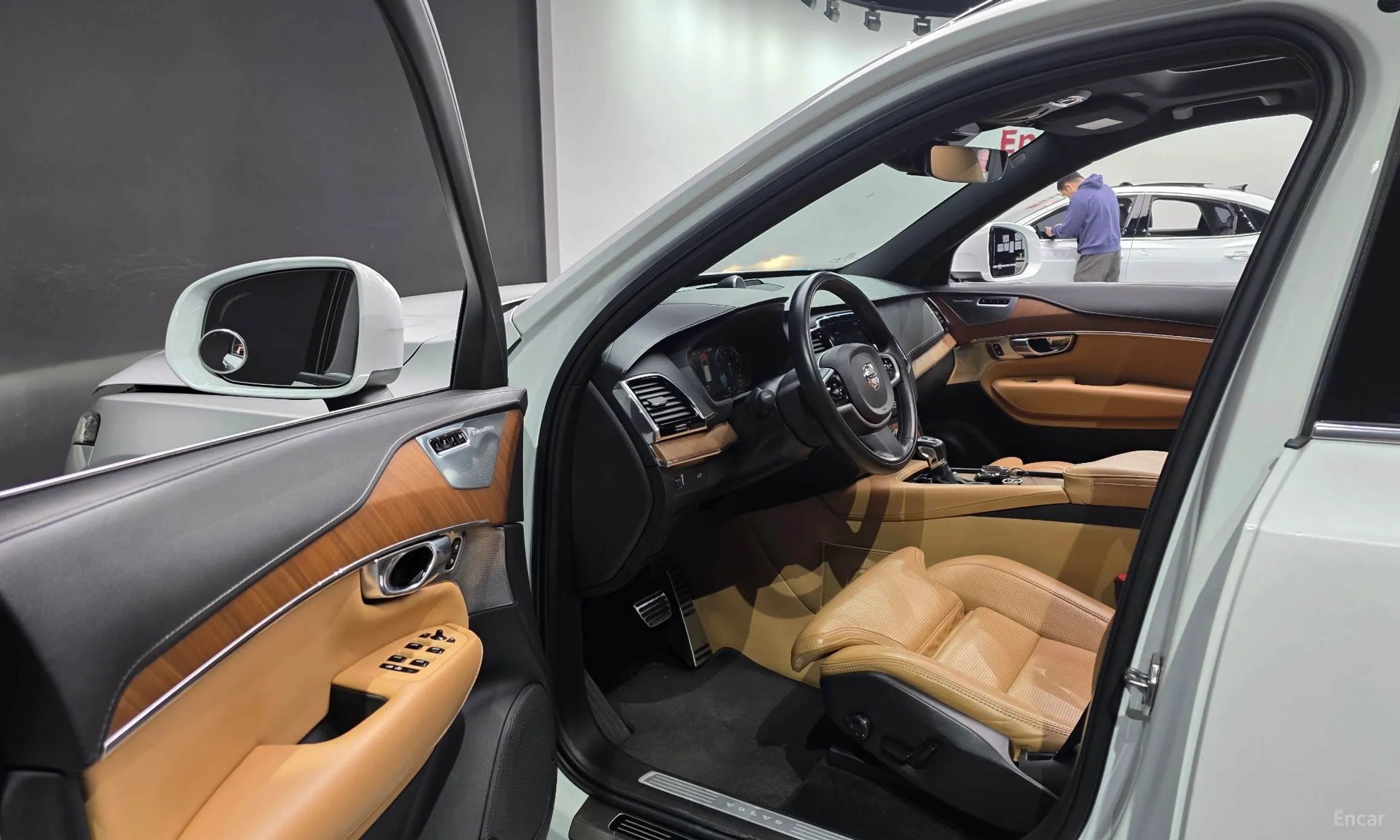 Volvo XC90 Gen 2 превью 11