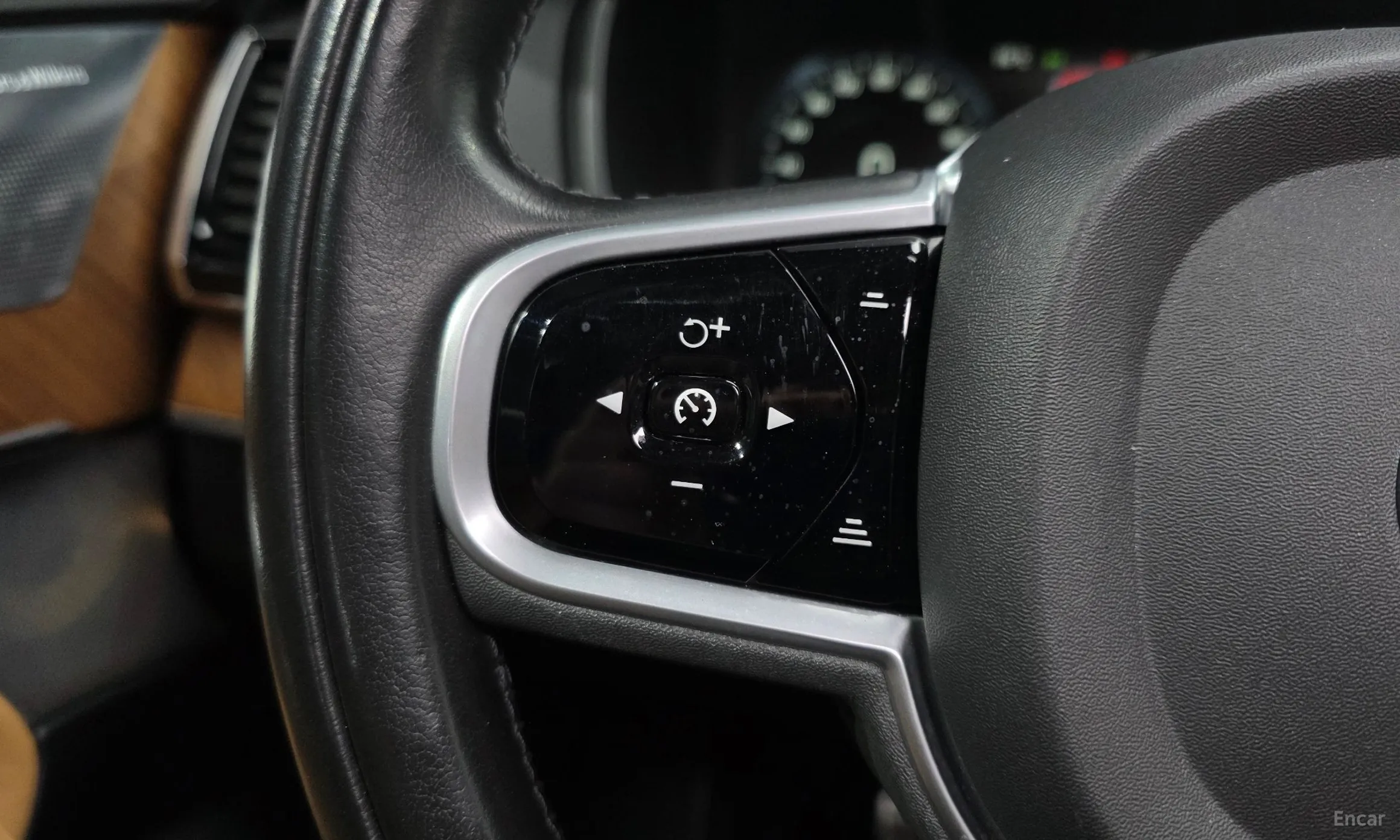 Volvo XC90 Gen 2 превью 16