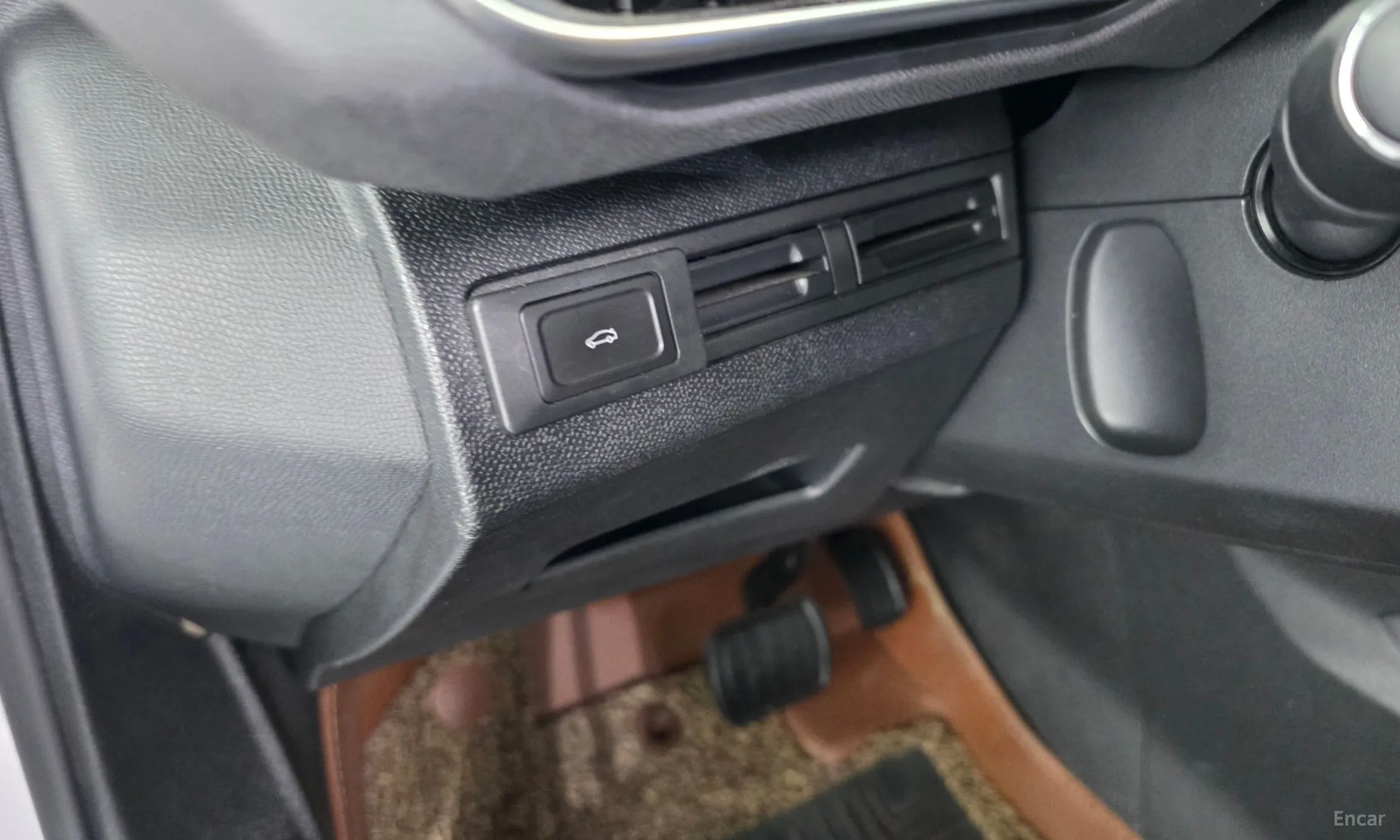 Peugeot 3008 2nd generation превью 17