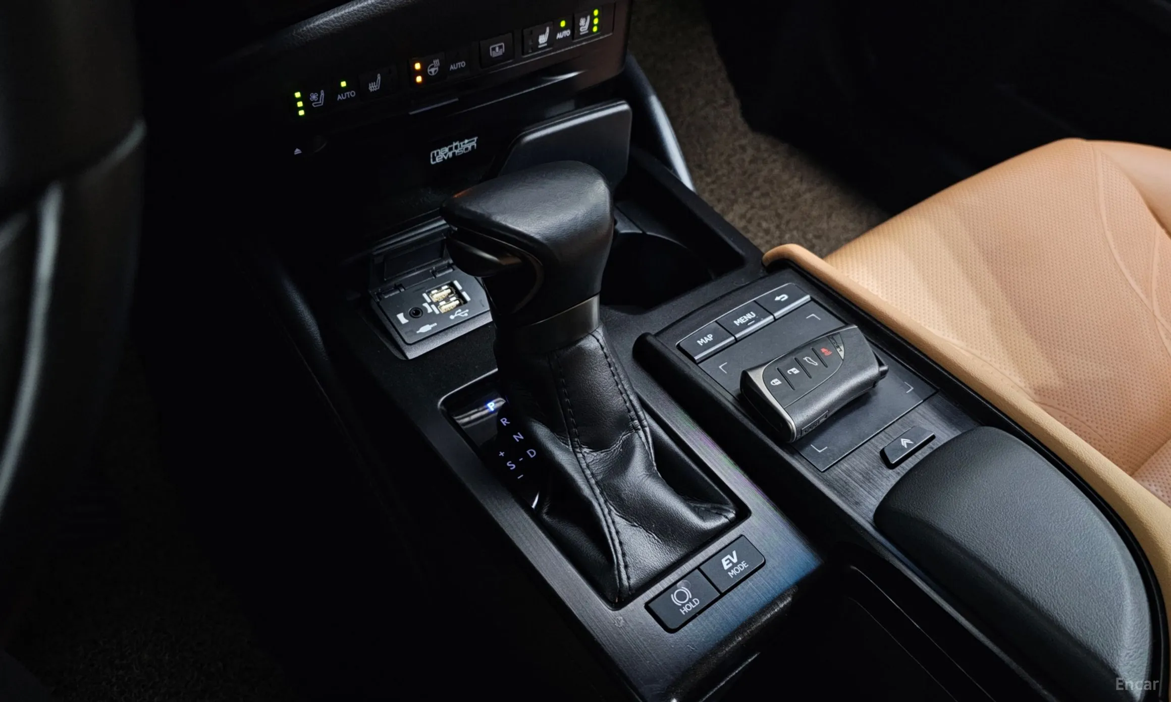 Lexus ES300h 7th Generation превью 9