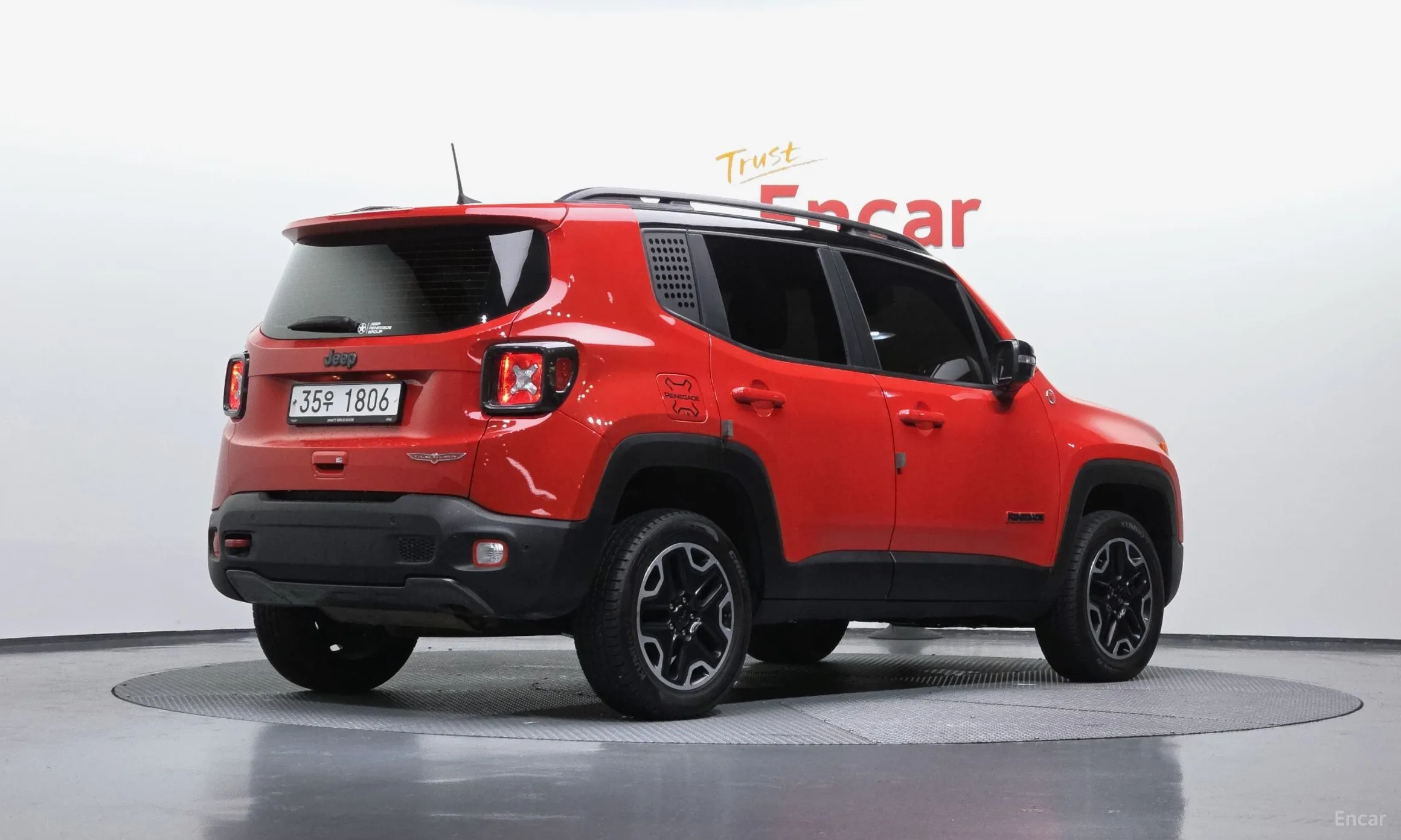 Jeep Renegade превью 2