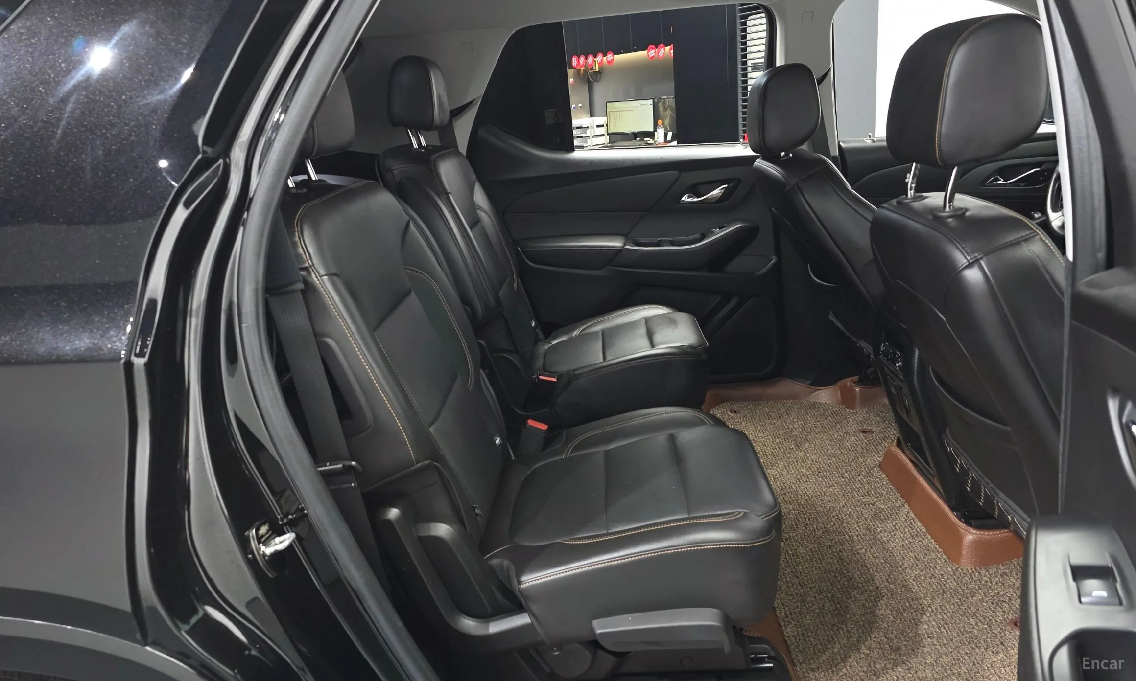 Chevrolet (GM Daewoo) Traverse превью 12