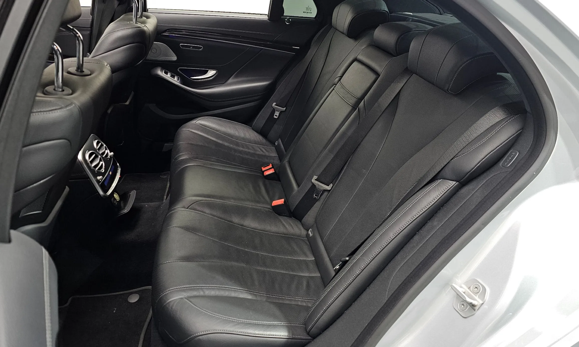 Mercedes Benz S-Class W222 превью 12