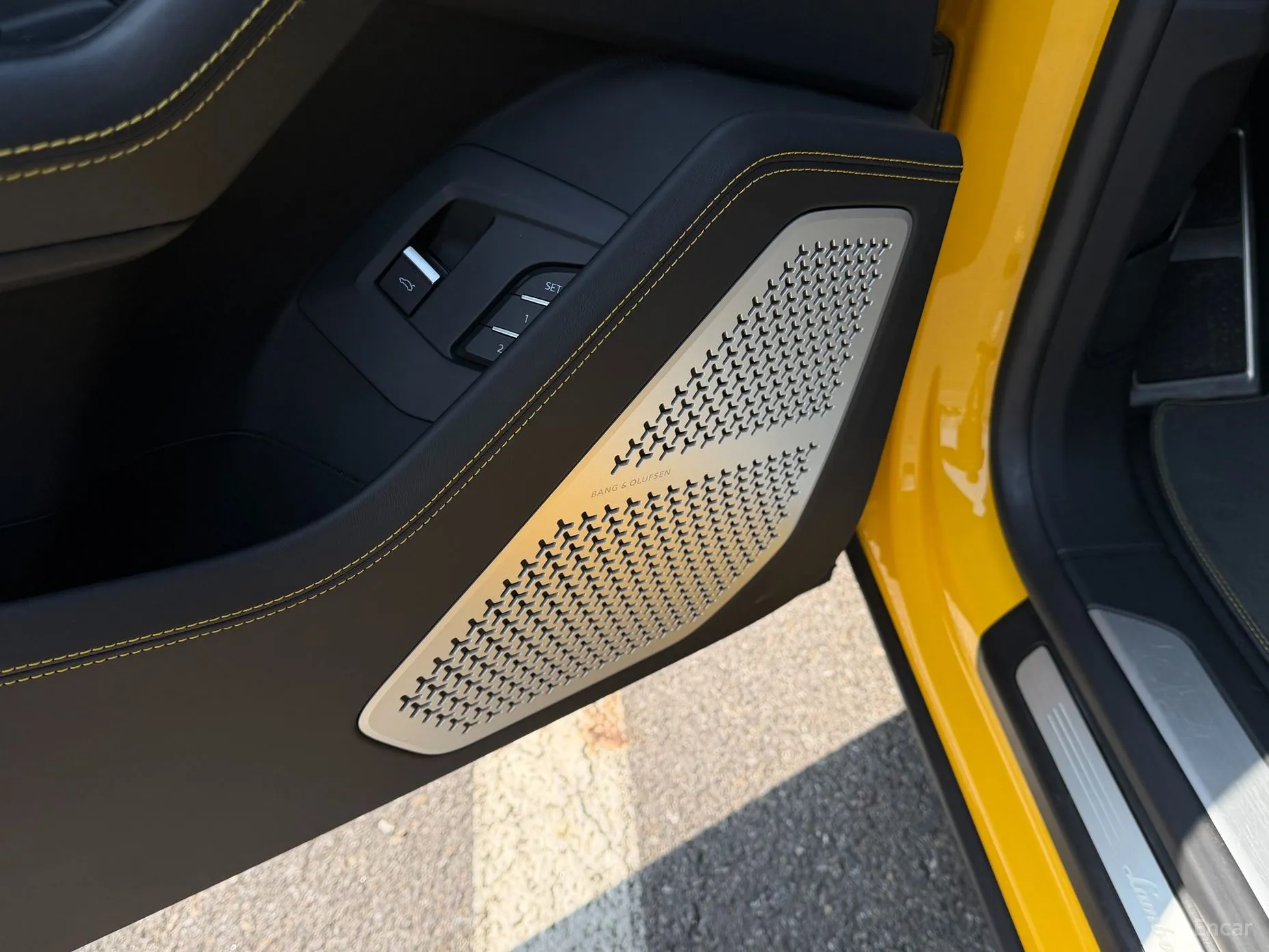 Lamborghini Urus превью 19