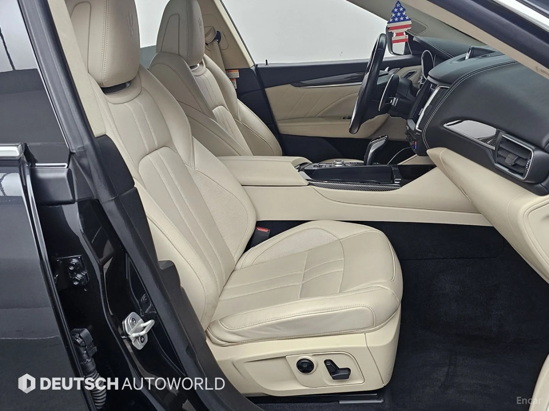 Maserati Levante превью 3