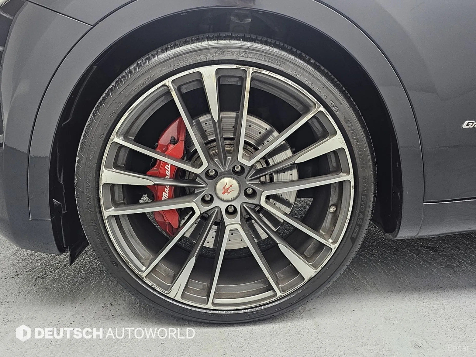 Maserati Levante превью 5
