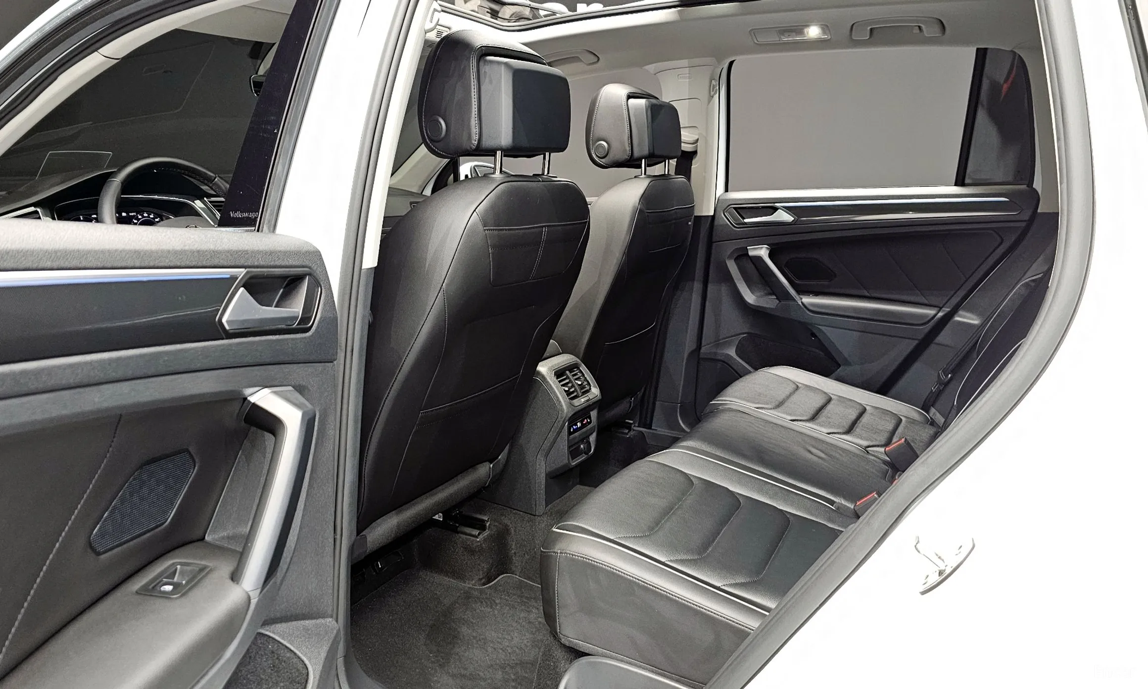 Volkswagen Tiguan 2nd Generation превью 10