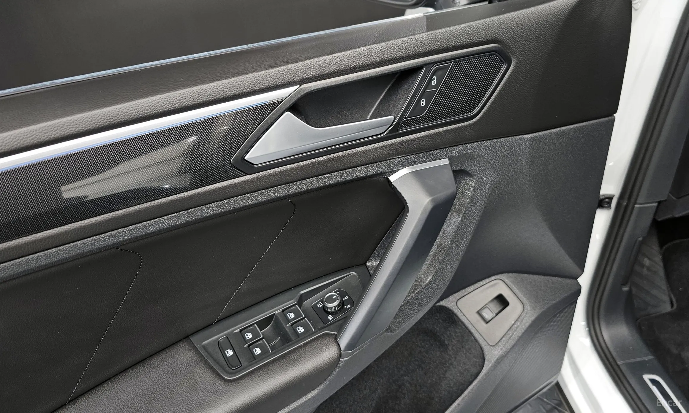 Volkswagen Tiguan 2nd Generation превью 20