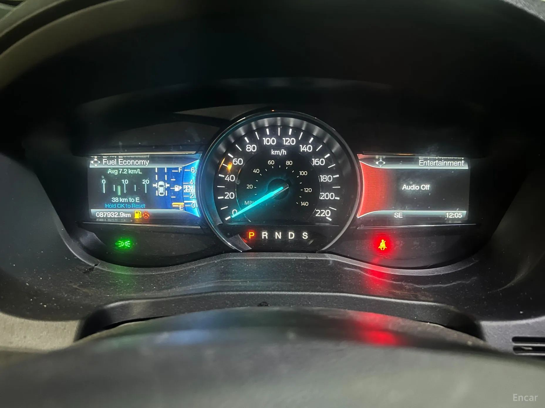 Ford Explorer превью 11