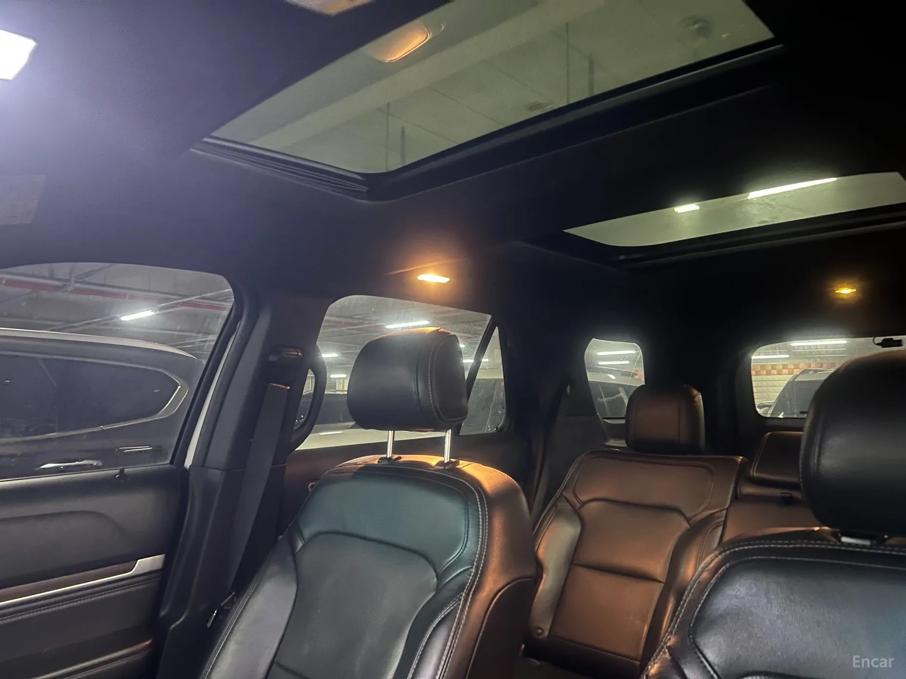 Ford Explorer превью 18