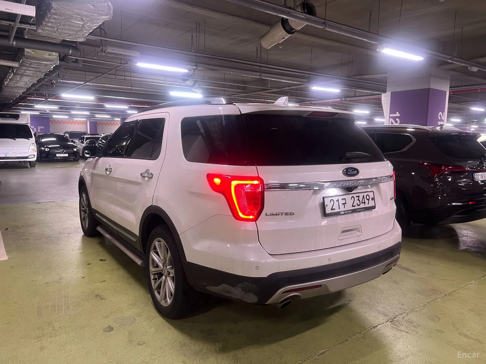 Ford Explorer превью 3