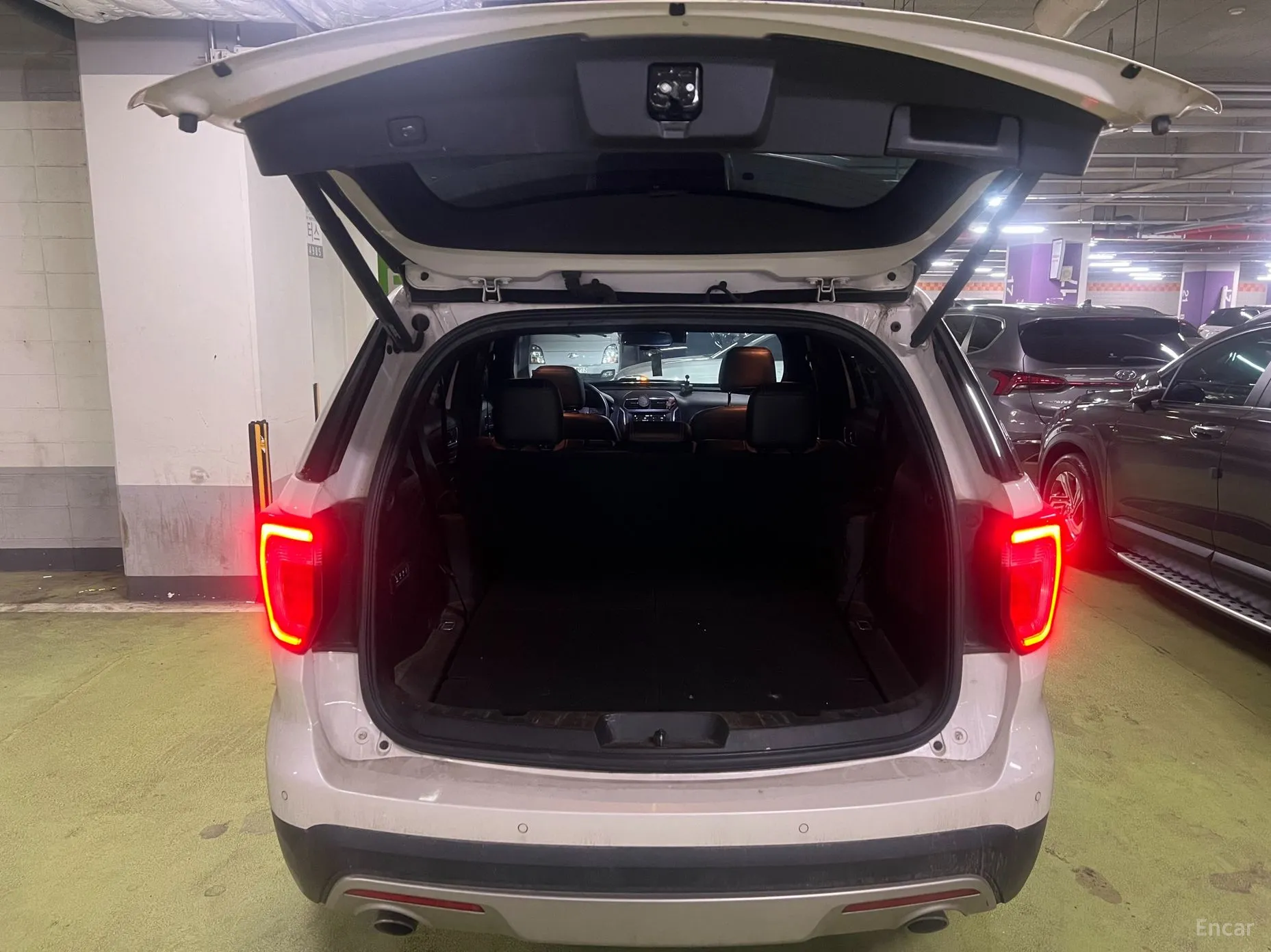 Ford Explorer превью 6