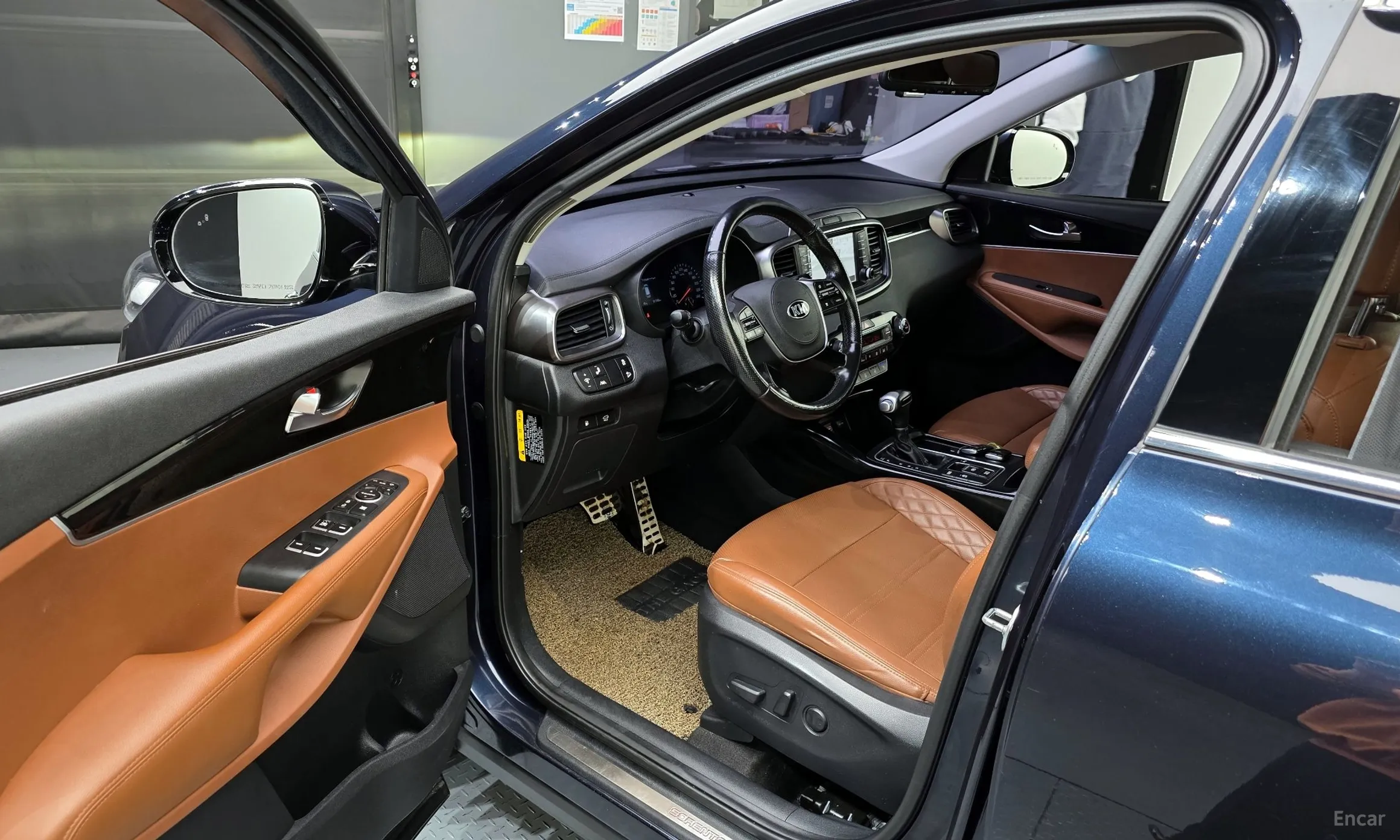 Kia Sorento превью 10