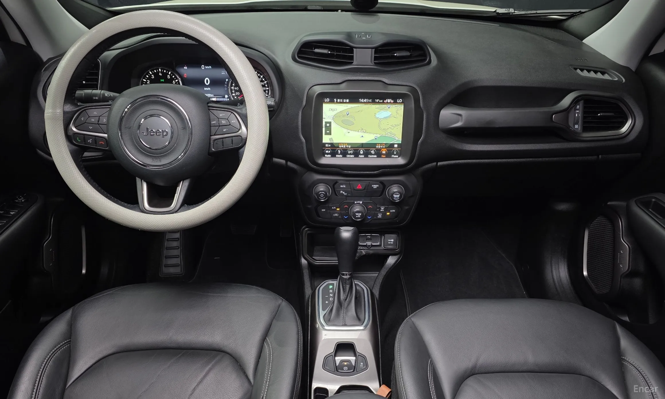 Jeep Renegade превью 7
