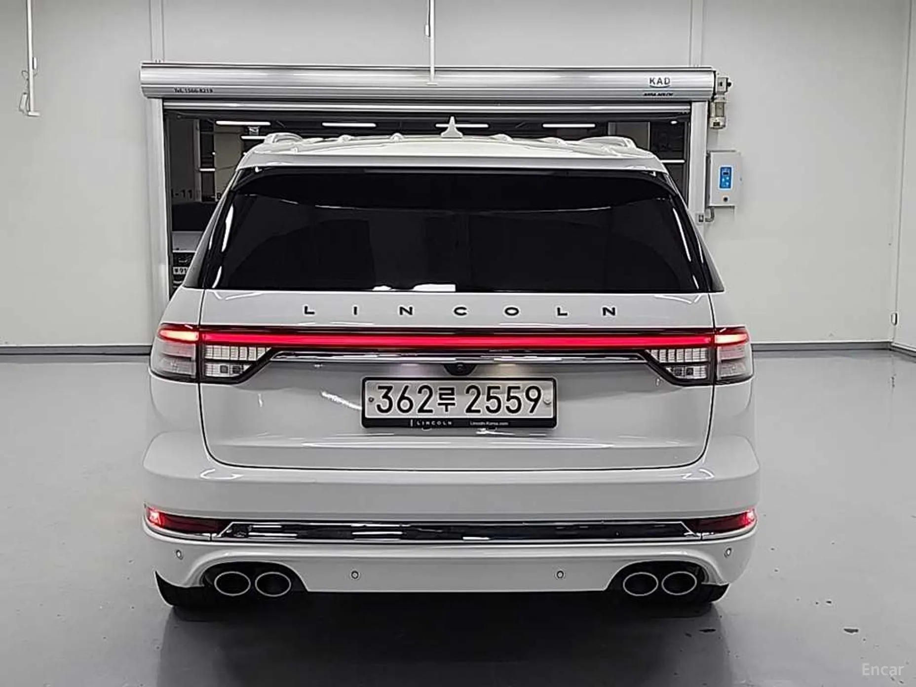 Lincoln Aviator 2nd Generation превью 3