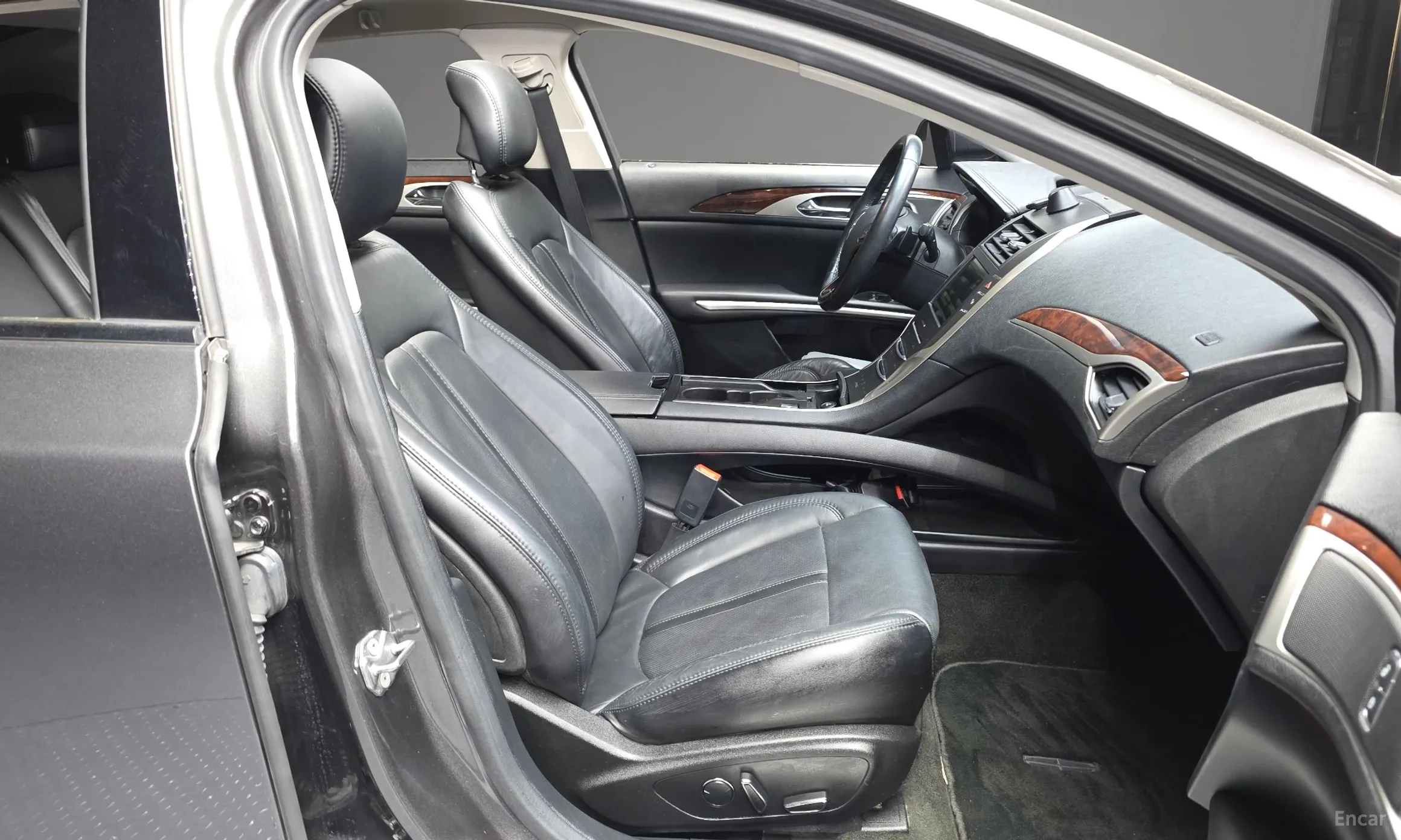Lincoln New MKZ превью 11