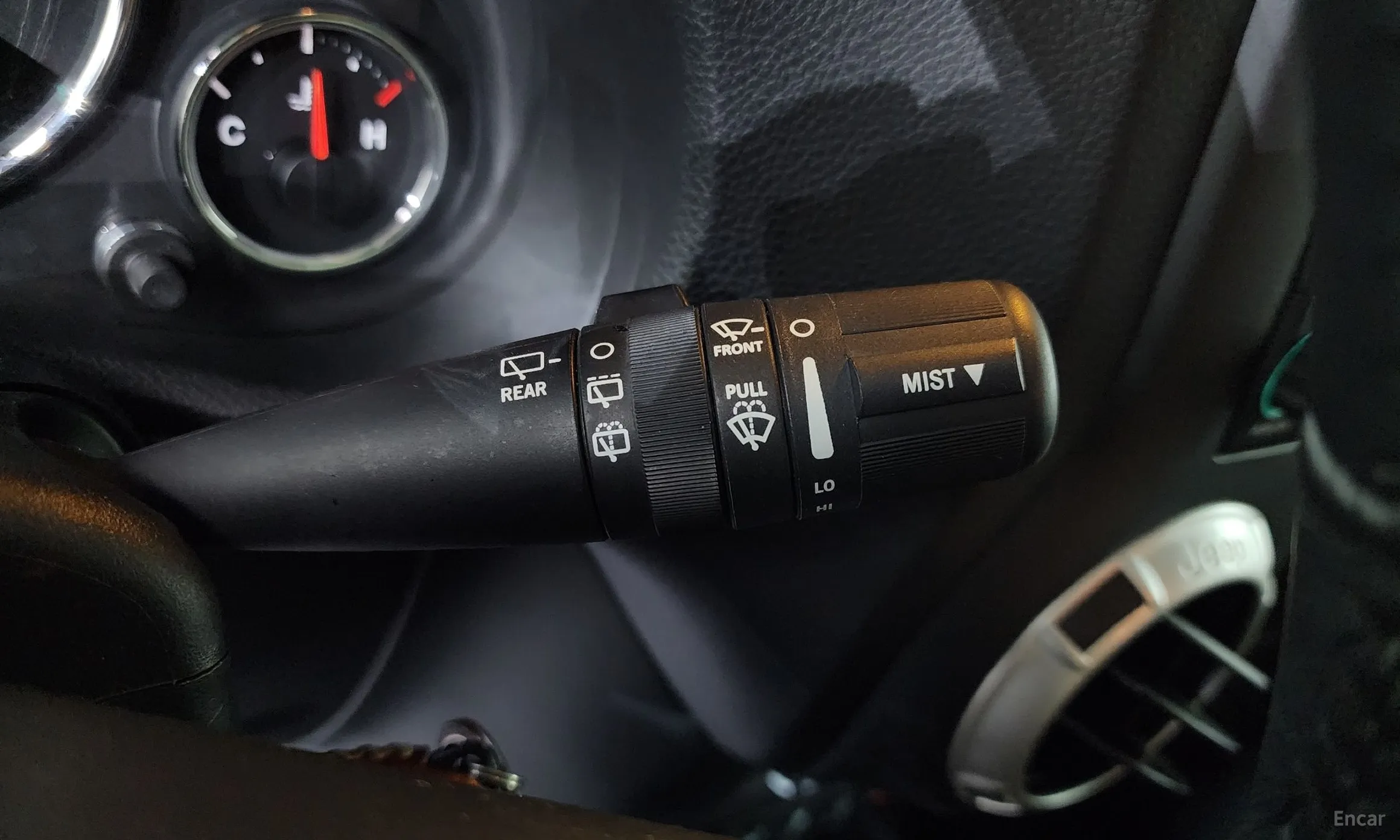 Jeep Wrangler (JK) превью 18