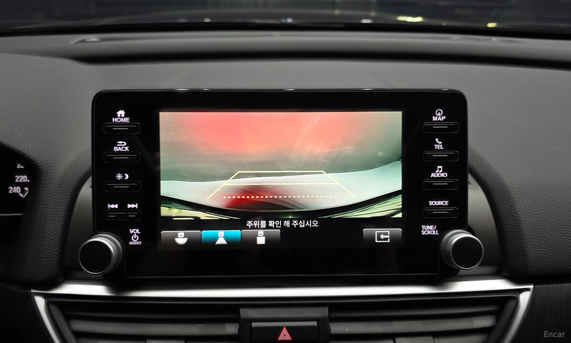 Honda Accord 10th Generation превью 15
