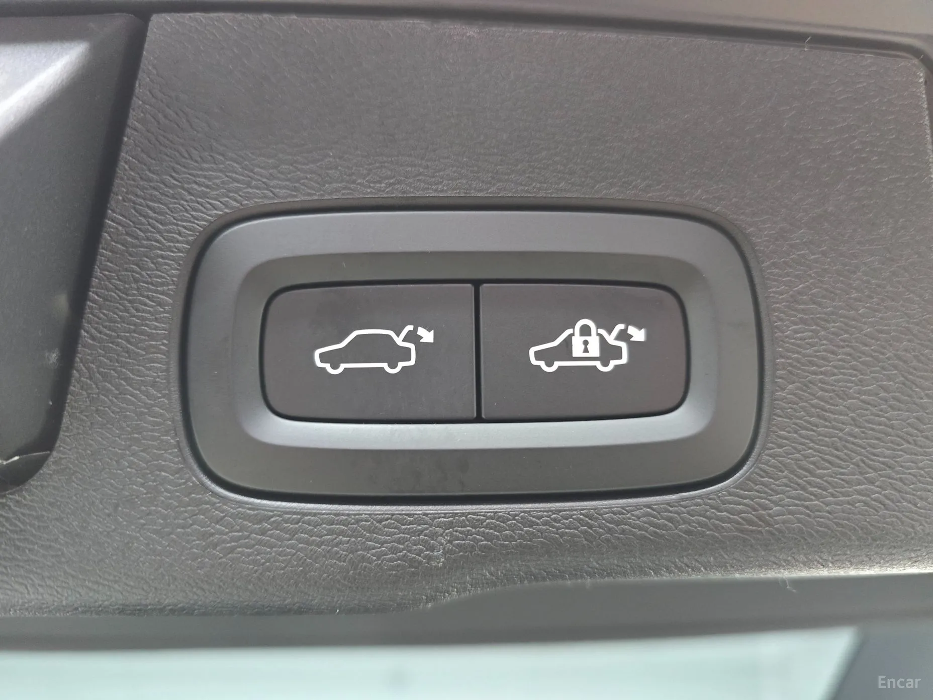 Volvo XC60 Gen 2 превью 20