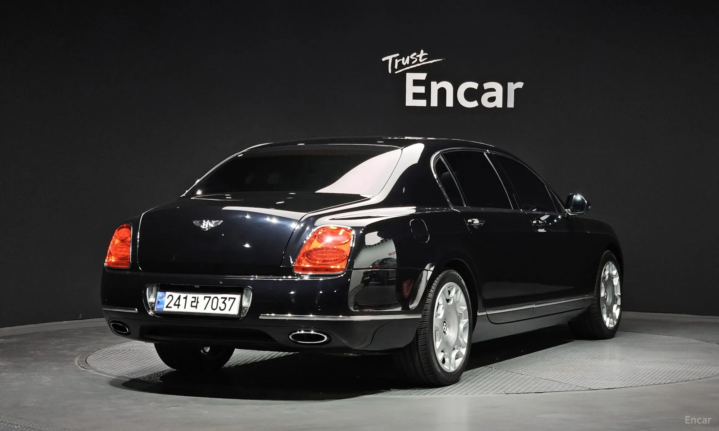 Bentley Flying Spur Gen 1
