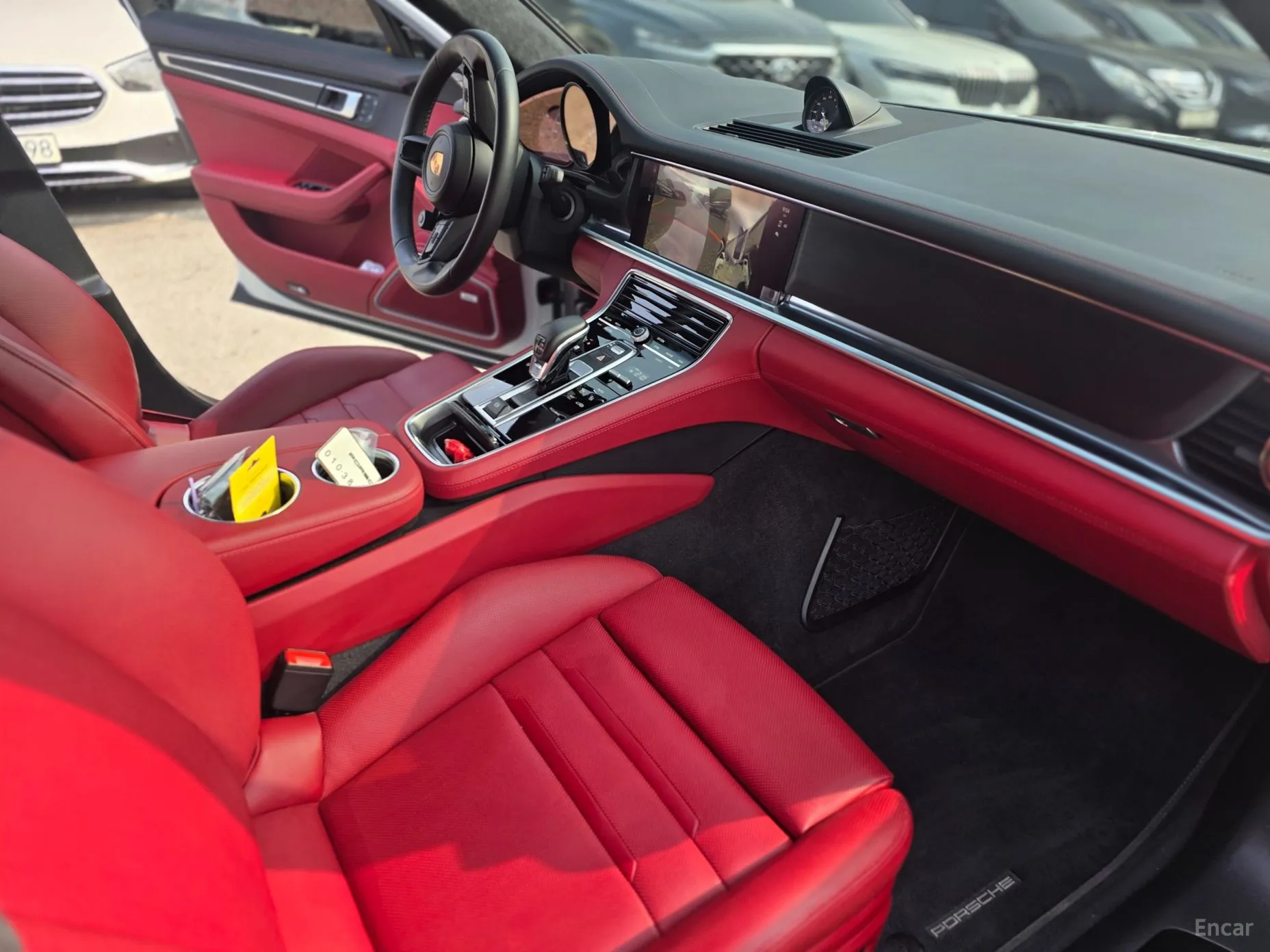 Porsche Panamera (971) превью 19