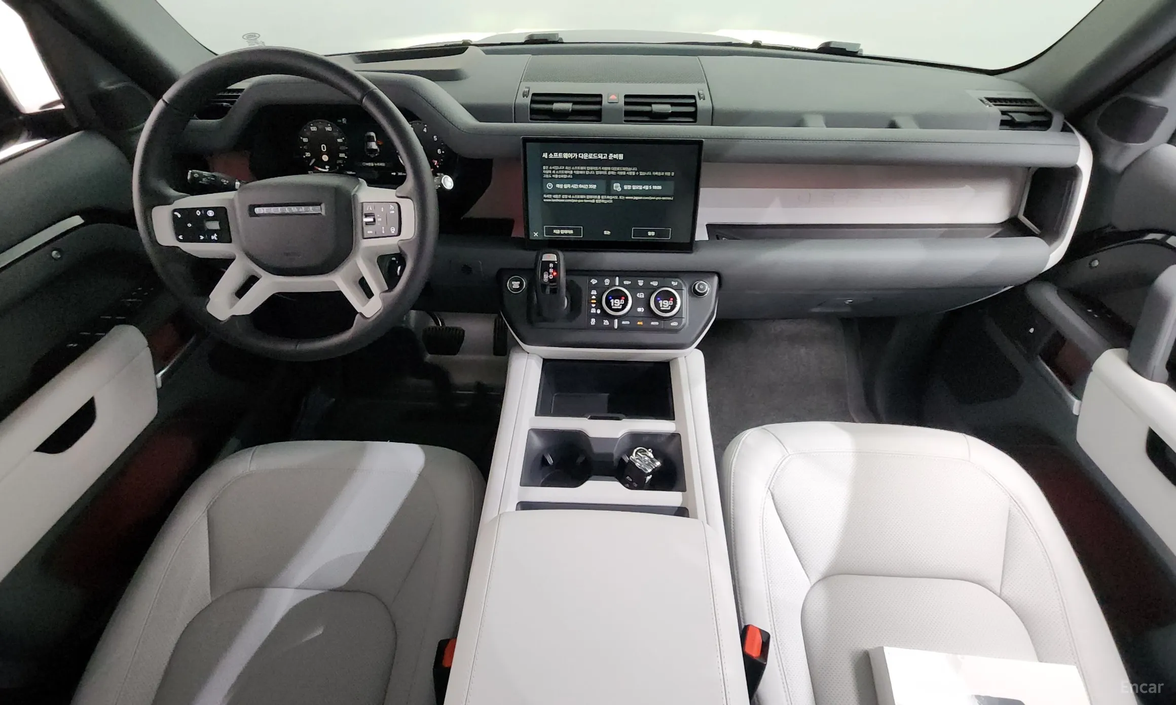 Land Rover Defender (L663) превью 7