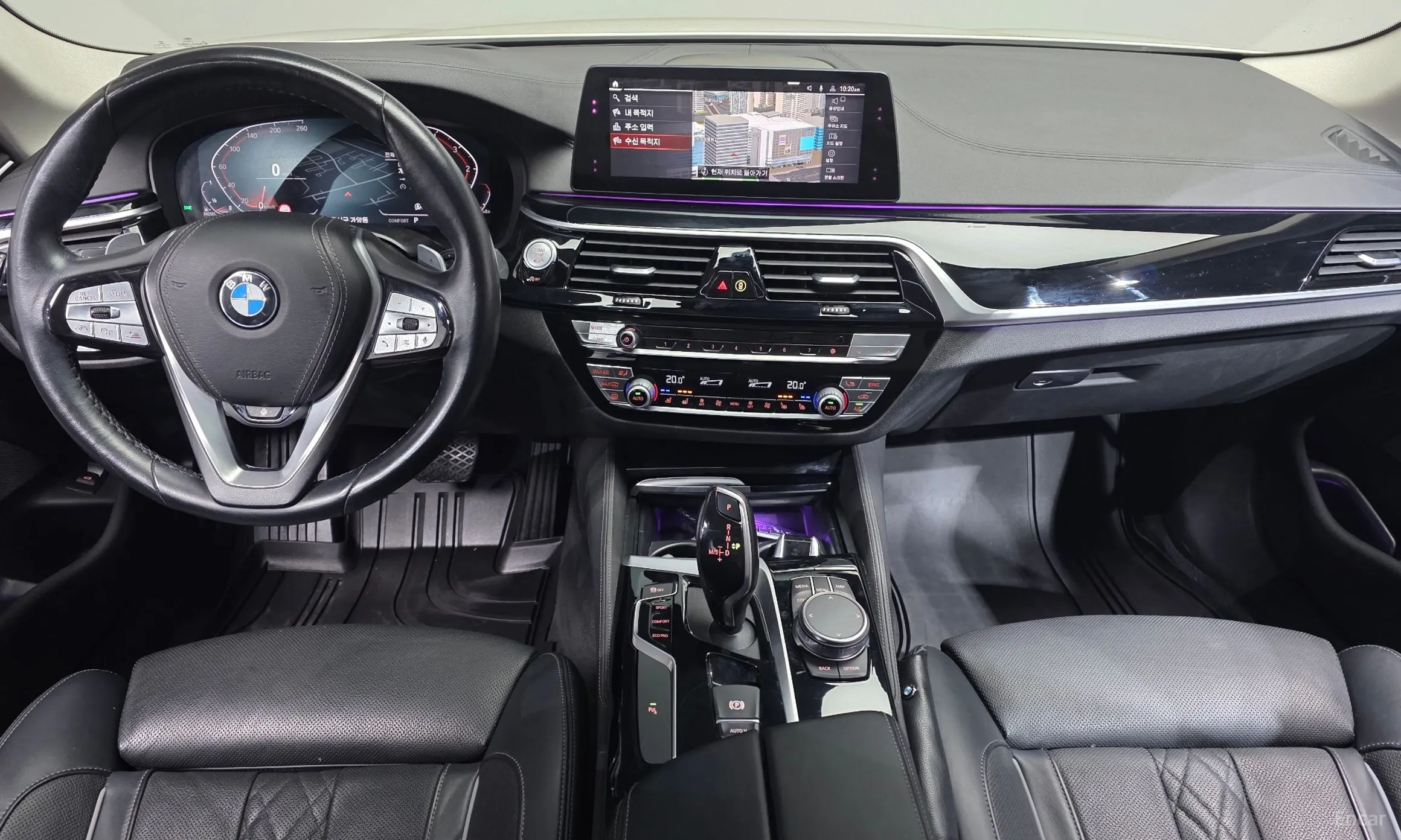 BMW 5 Series (G30) превью 7