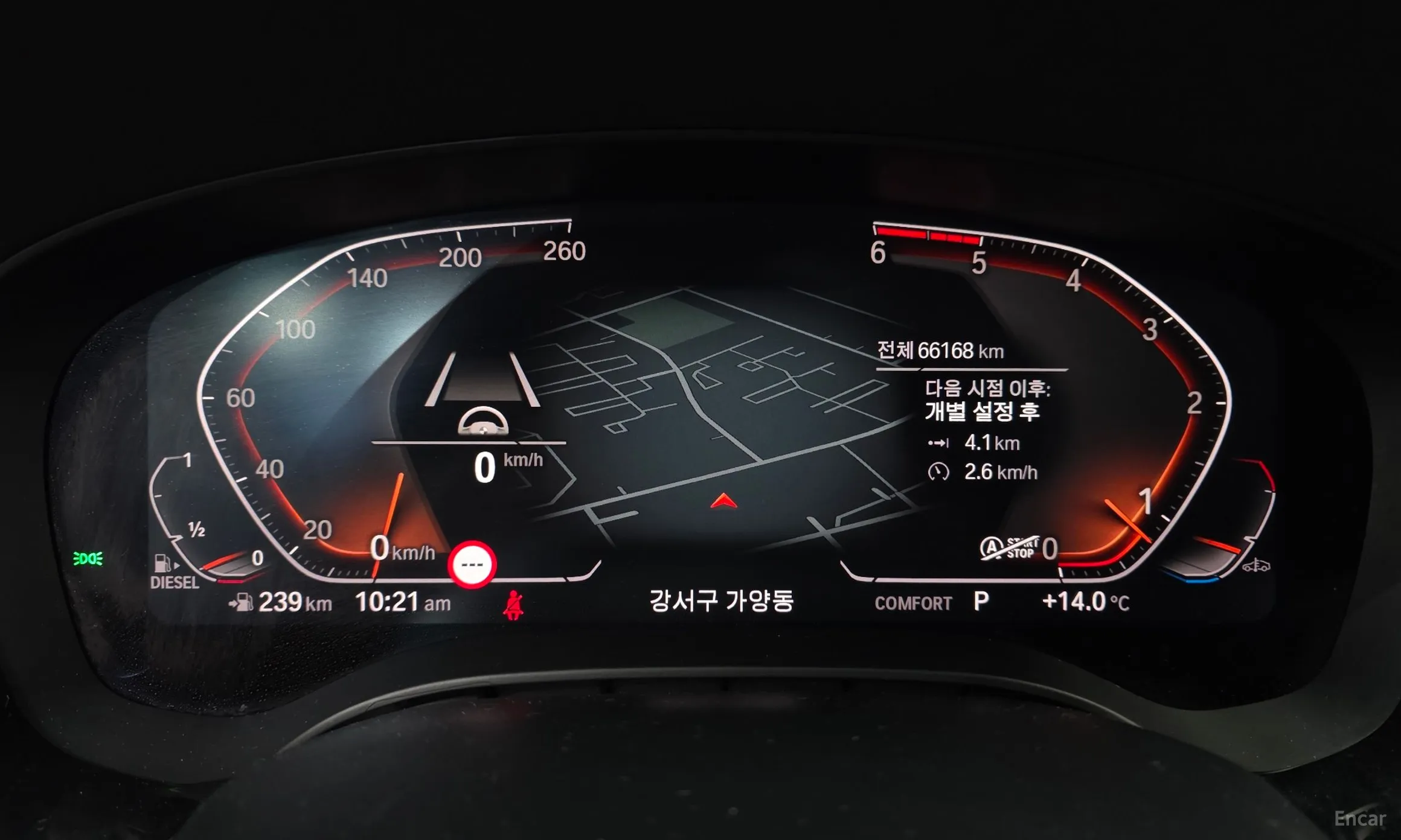 BMW 5 Series (G30) превью 8
