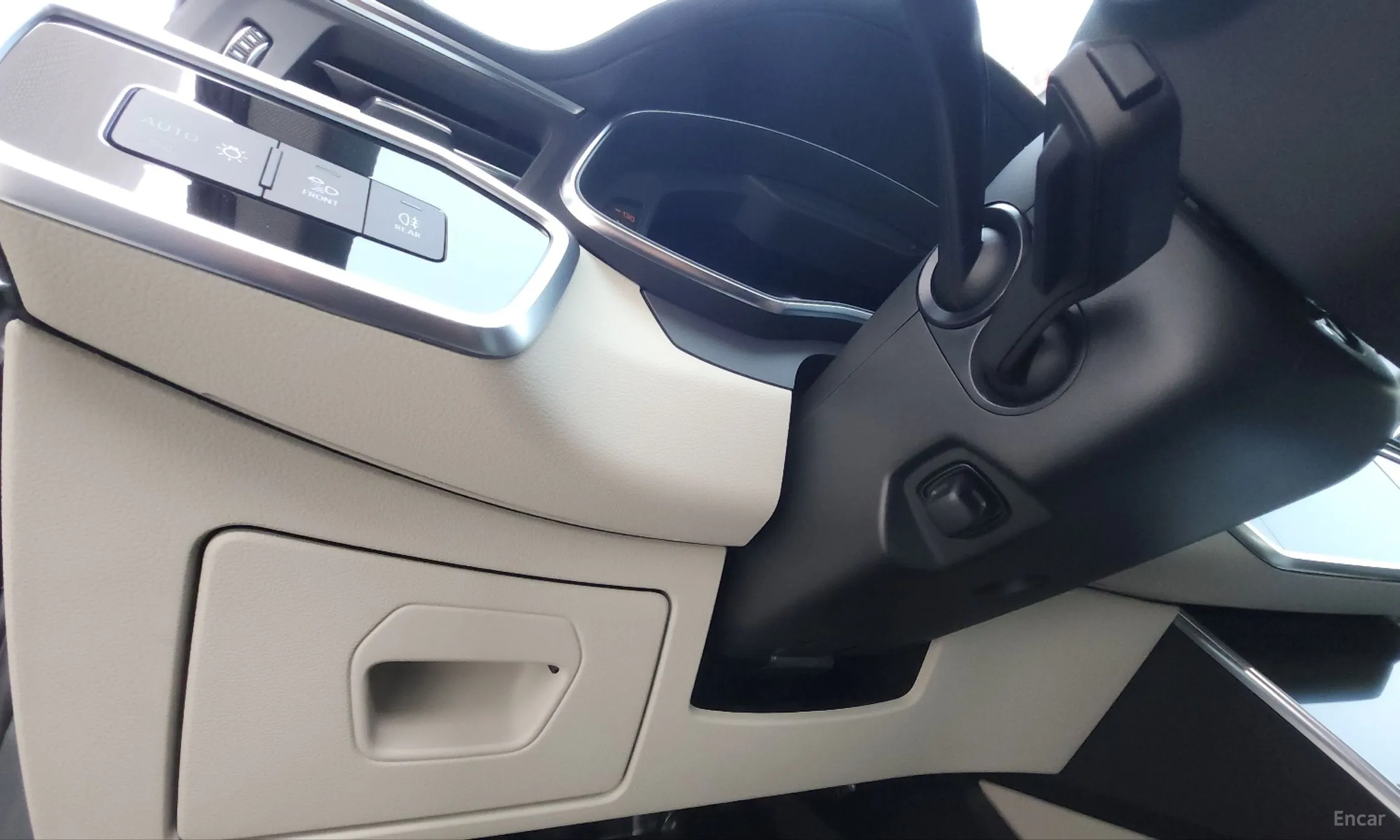 Audi A6 (C8) превью 15