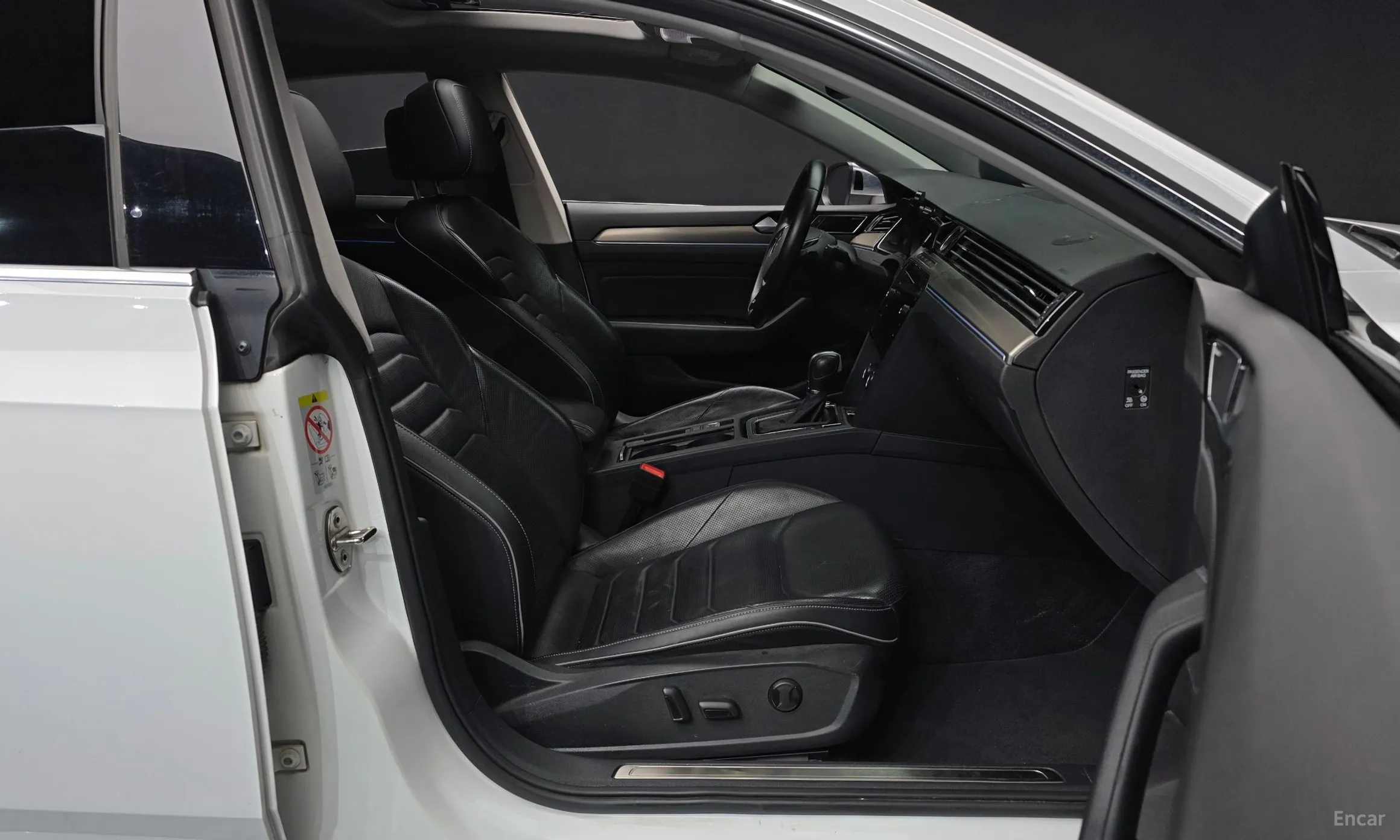 Volkswagen Ateon превью 11