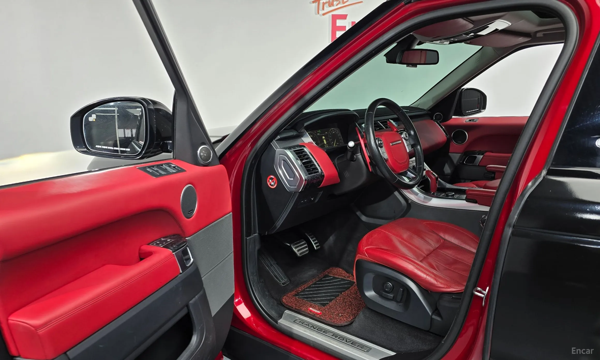 Land Rover Range Rover Sport 2nd Generation превью 10