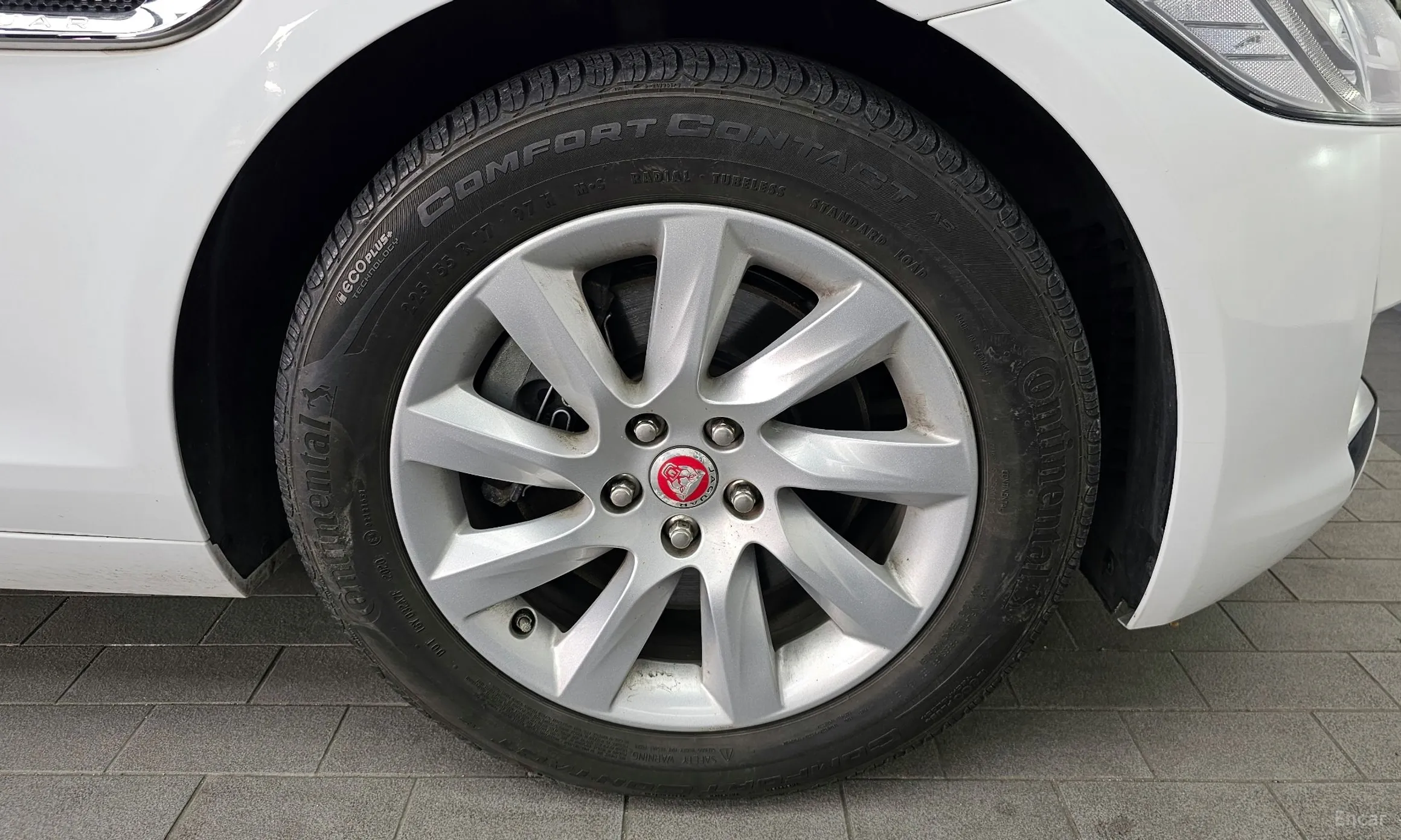 Jaguar XF (x260) превью 5